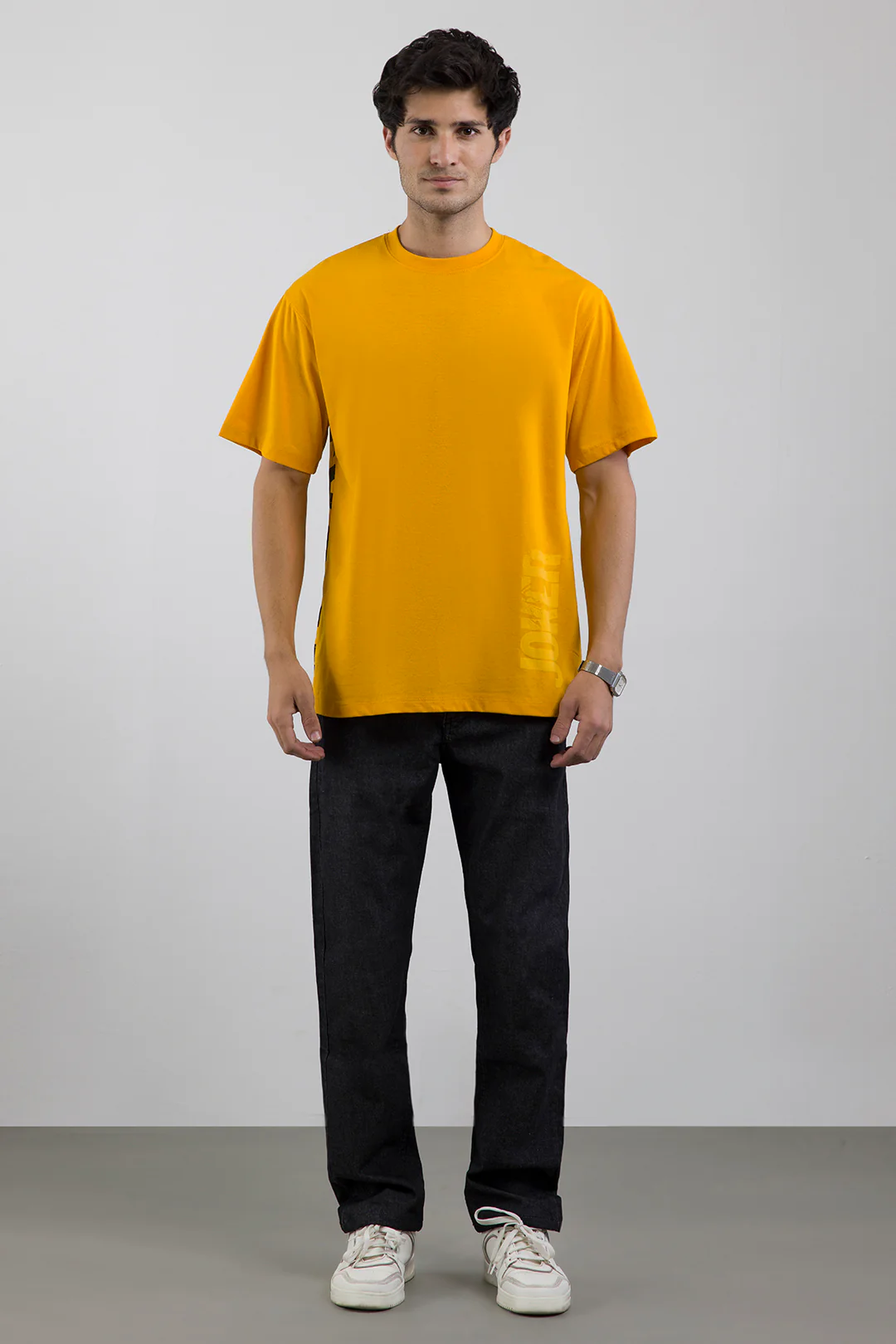 Relax Graphic T-Shirt - X062 - Image 3