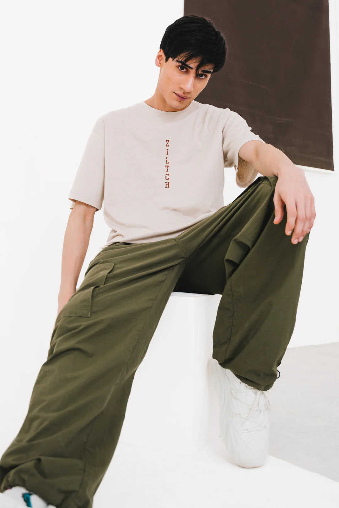Relax Graphic T-Shirt - X081 - Image 5