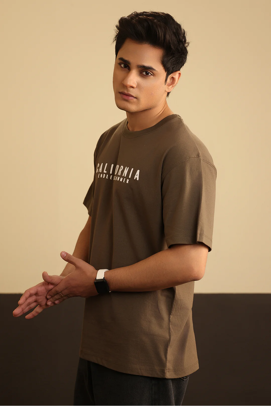 Relax Graphic T-Shirt - X104 - Image 3