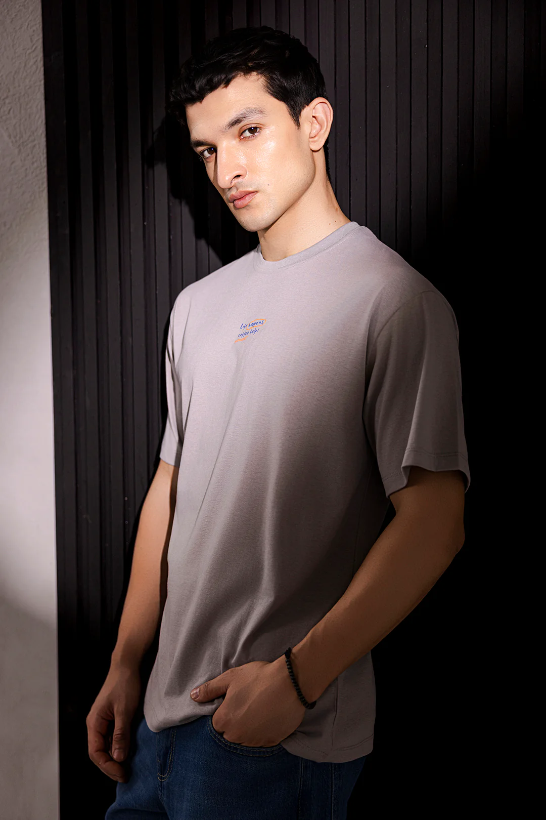 Relax Graphic T-Shirt - X140 - Image 4