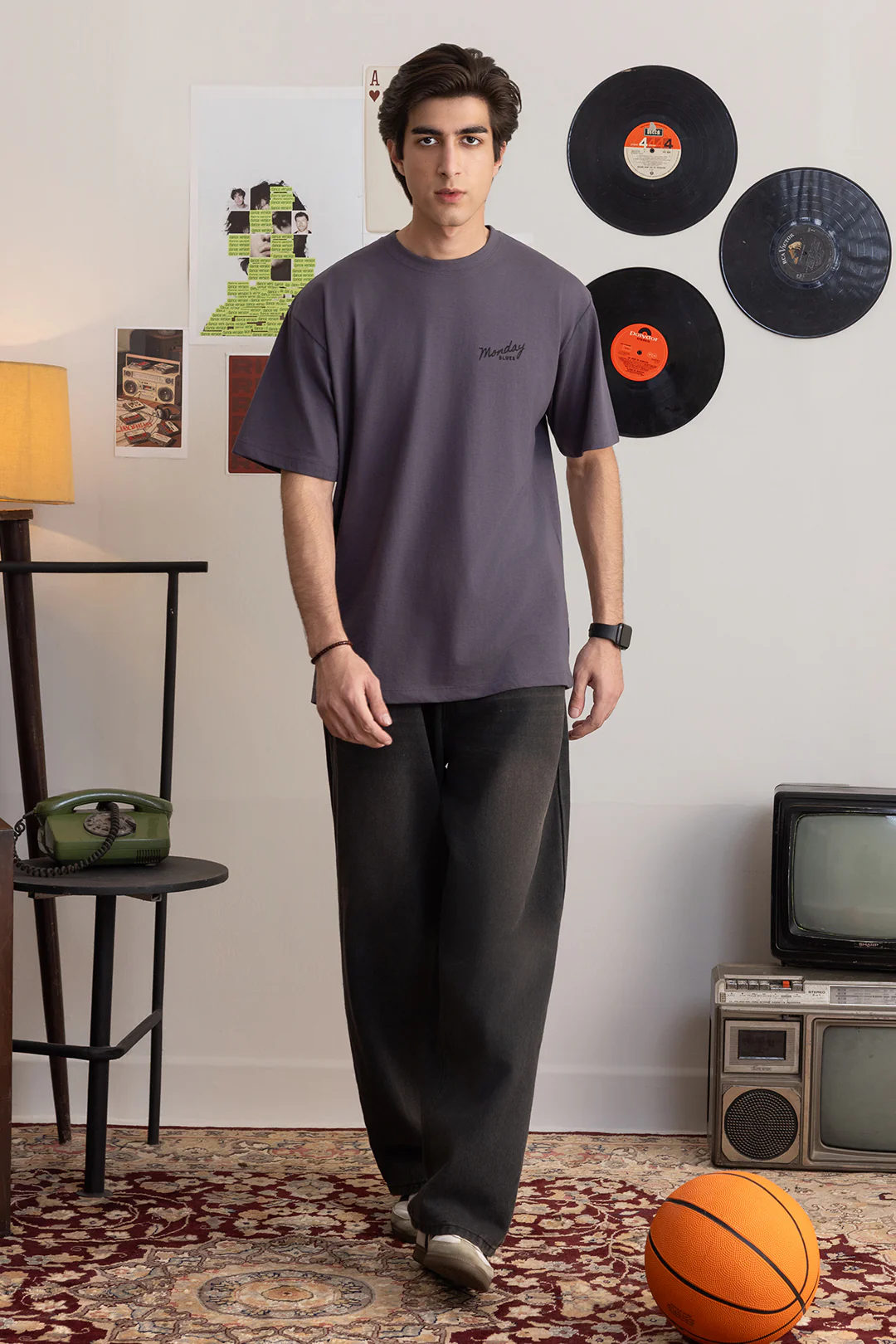 Relax Graphic T-Shirt - X371 - Image 3