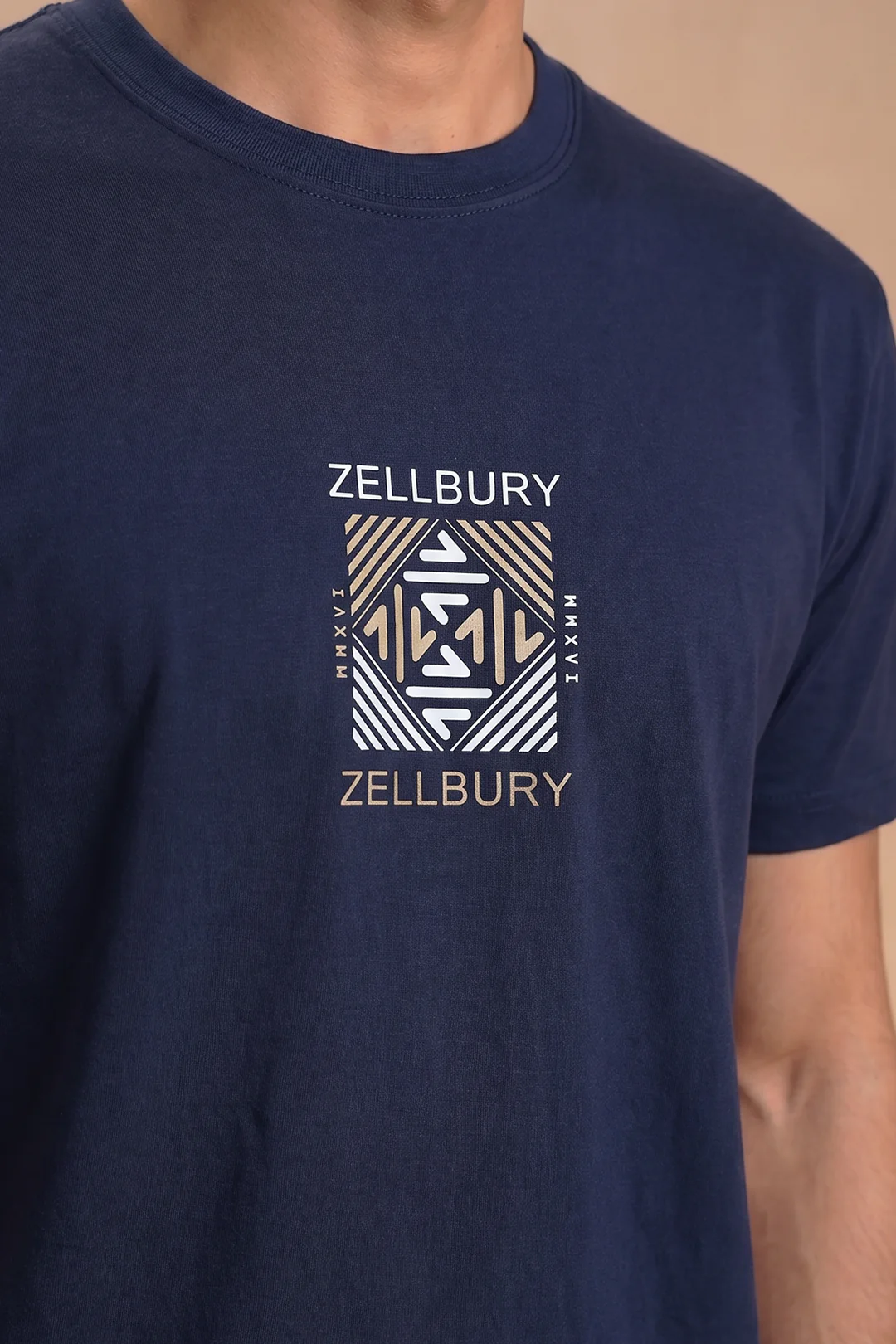 Graphic T-Shirt - R018 - Image 4