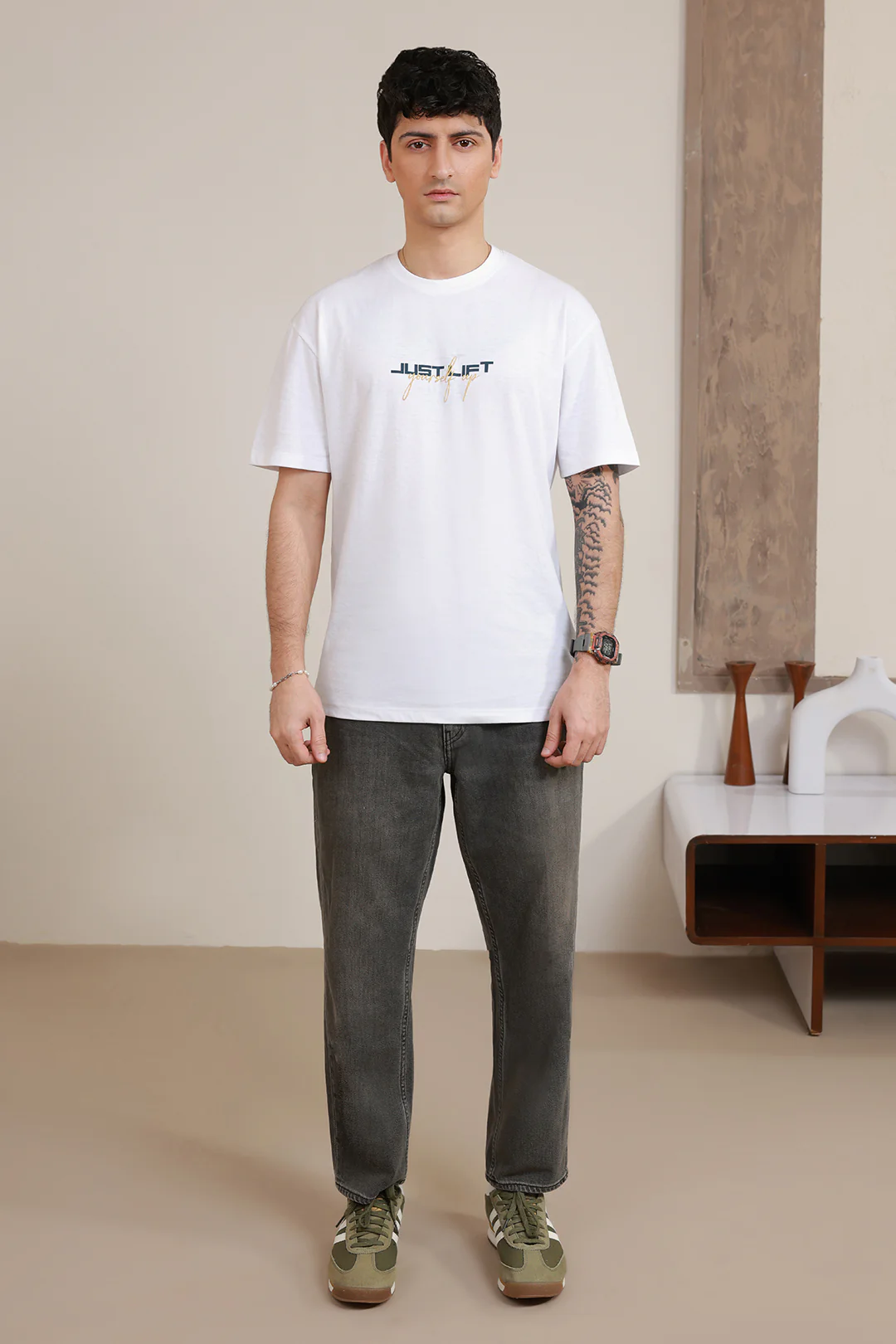 Graphic T-Shirt - R025 - Image 8