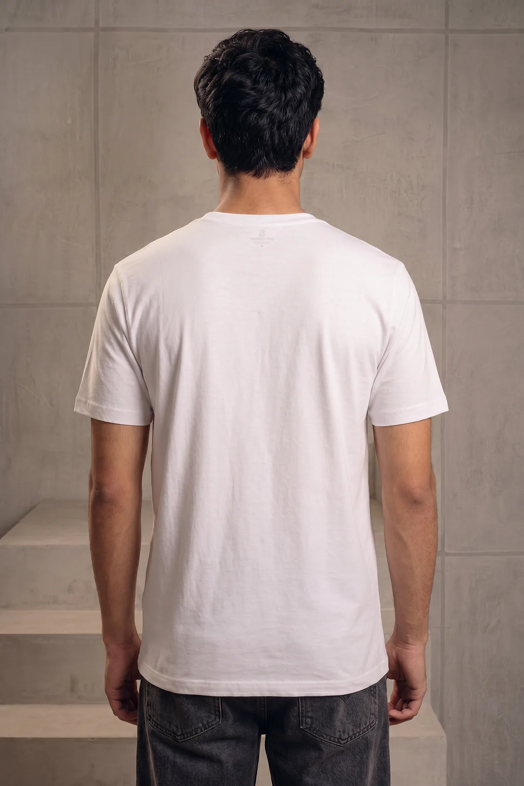 Graphic T-Shirt - R028 - Image 6