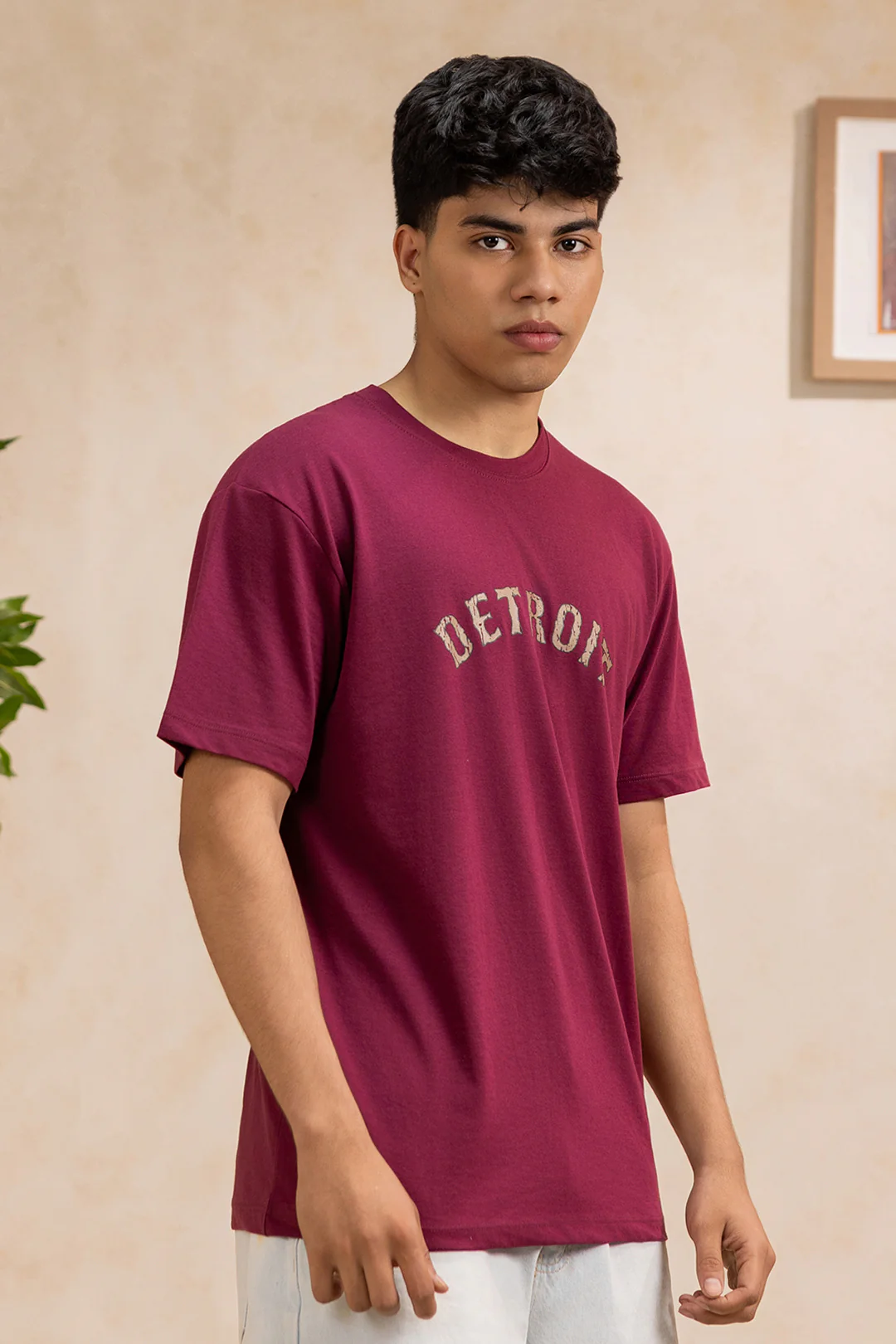Graphic T-Shirt - R101 - Image 4