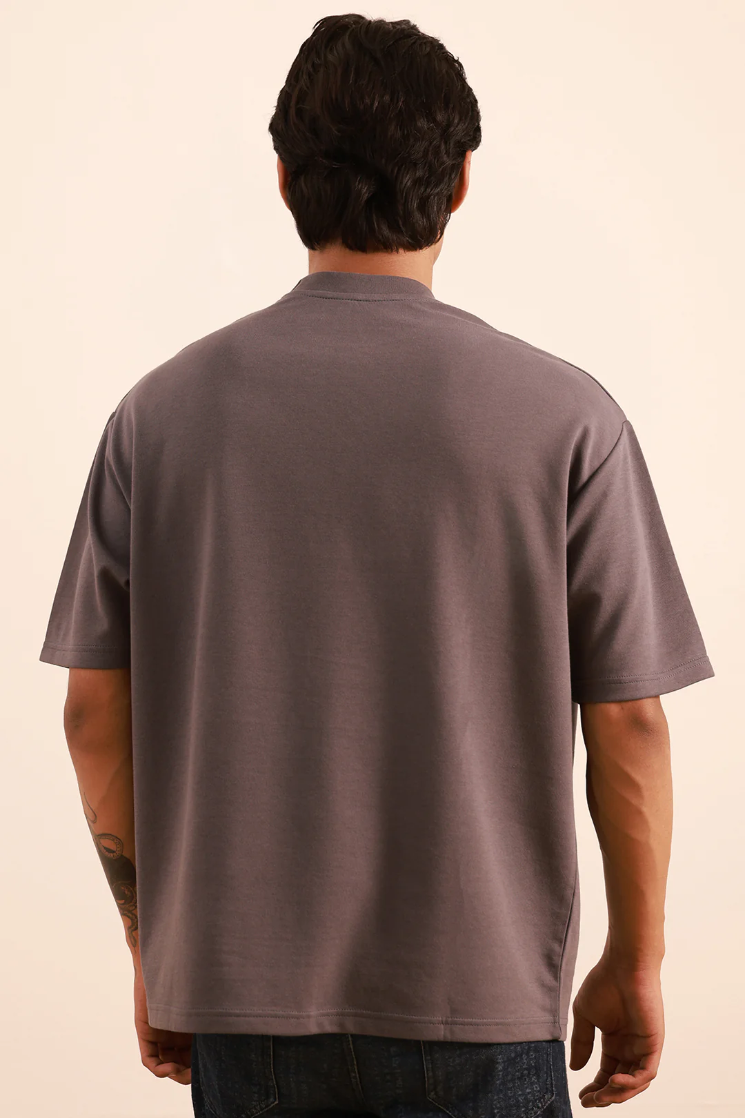 Oversized Graphic T-Shirt - 4015 - Image 4