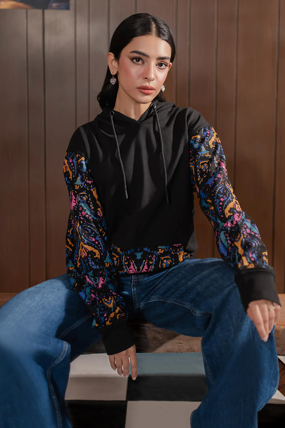 Graphic Hoodie - 4004 - Image 9