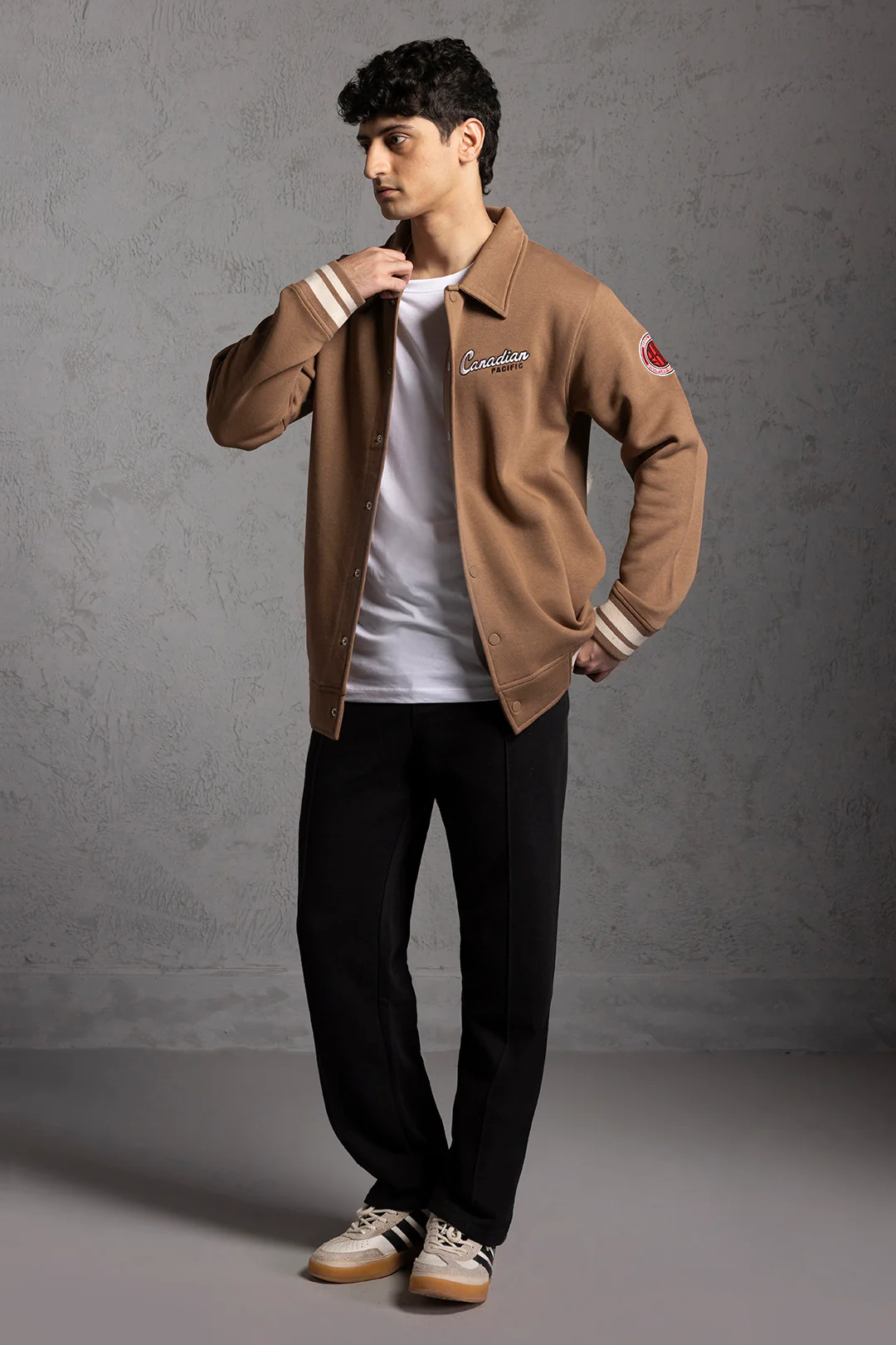 Versity Jacket - 5002 - Image 9