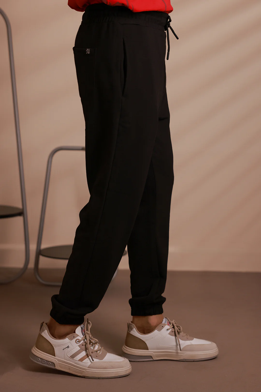 Knitted Relaxed-Cuff Pant - 5003 - Image 4