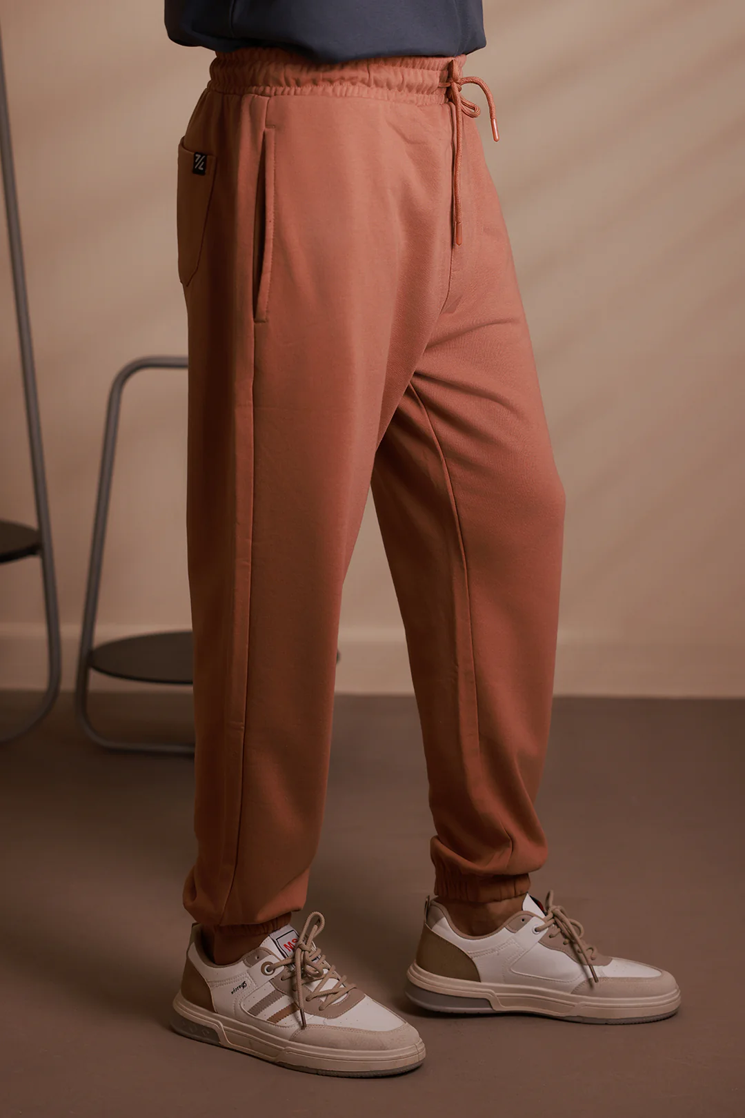 Knitted Relaxed-Cuff Pant - 5003 - Image 4