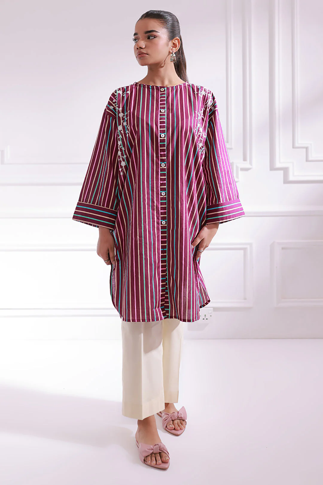 Embroidered Kurta - 1476 - Image 2