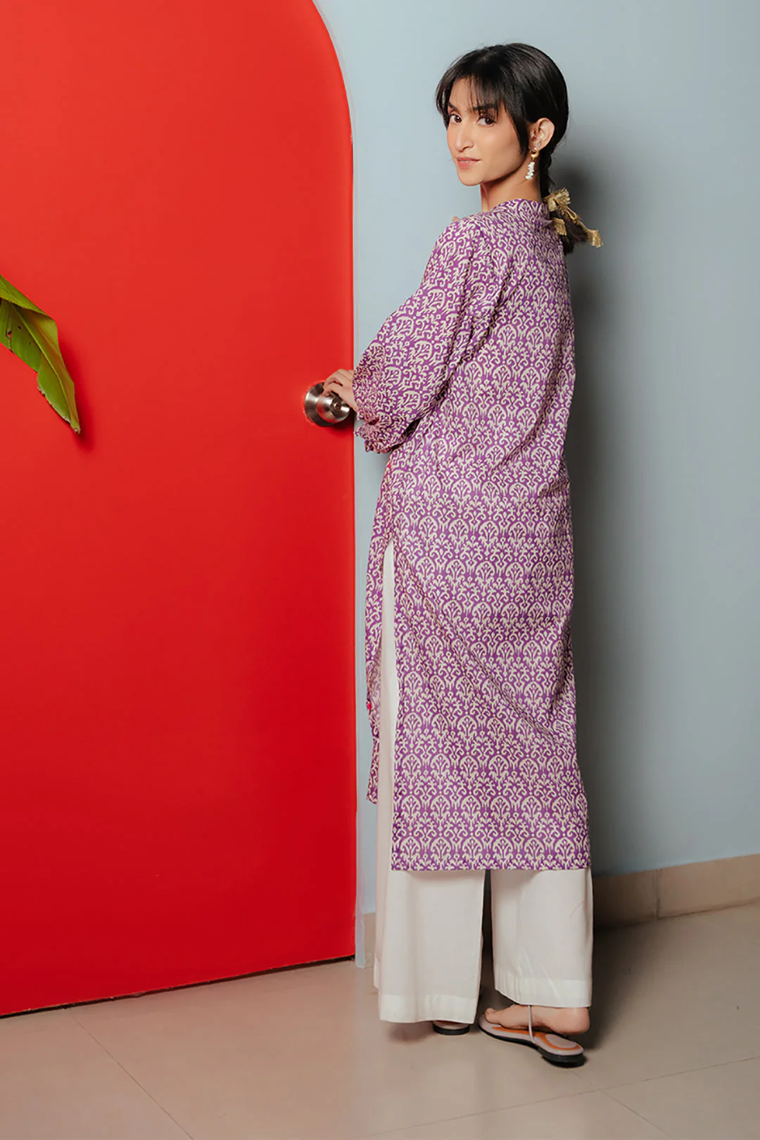 Embroidered Kurta - 1658 - Image 5
