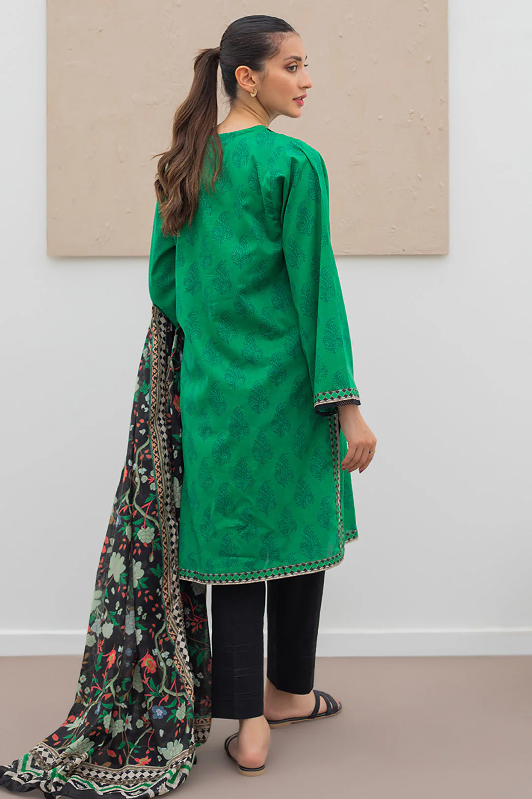 Kurta Dupatta - 1048 - Image 5