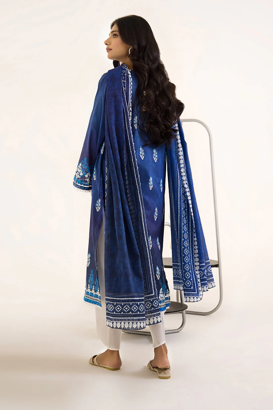 Embroidered Kurta Dupatta - 1064 - Image 5