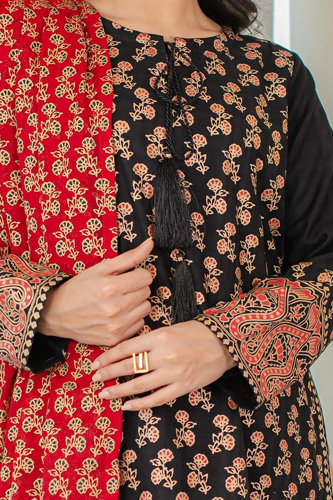 Embroidered Kurta Dupatta - 1090 - Image 4