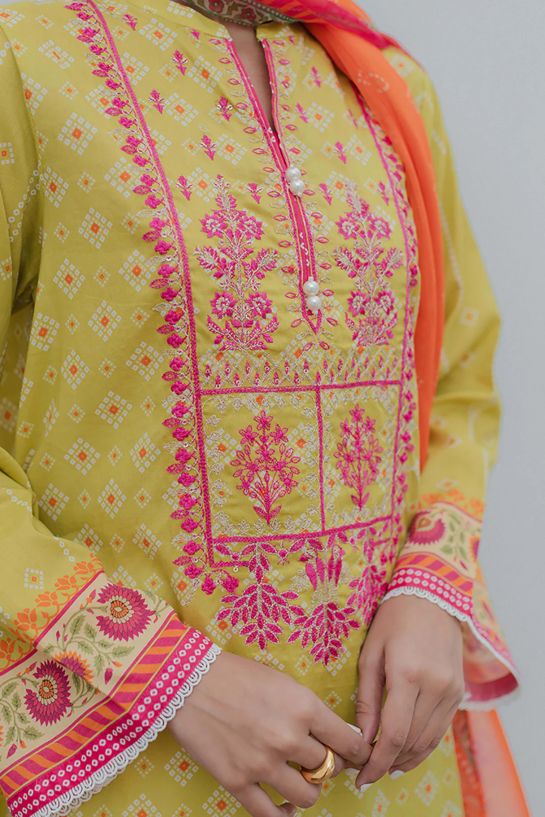 Embroidered Kurta Dupatta - 1125 - Image 4