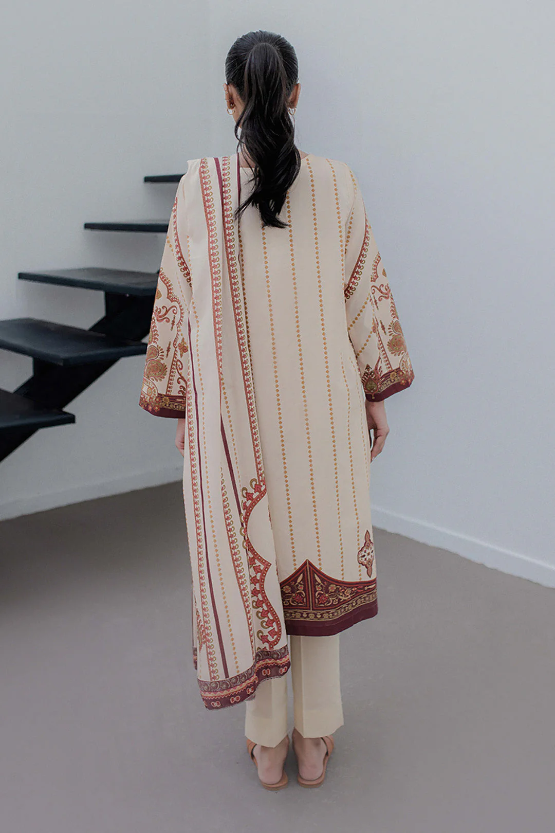 Kurta Dupatta - 1210 - Image 5