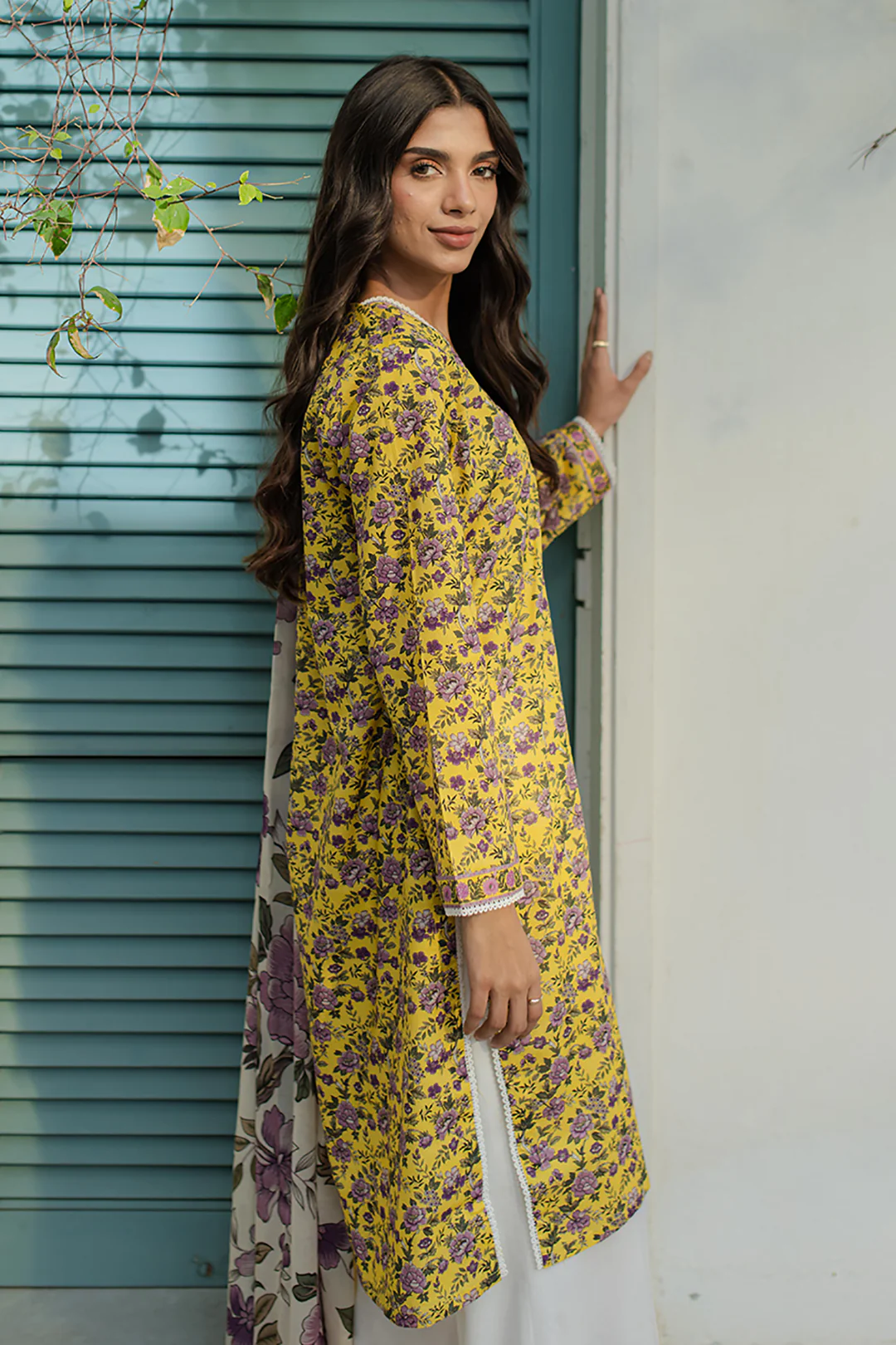 Kurta Dupatta - 1690 - Image 3