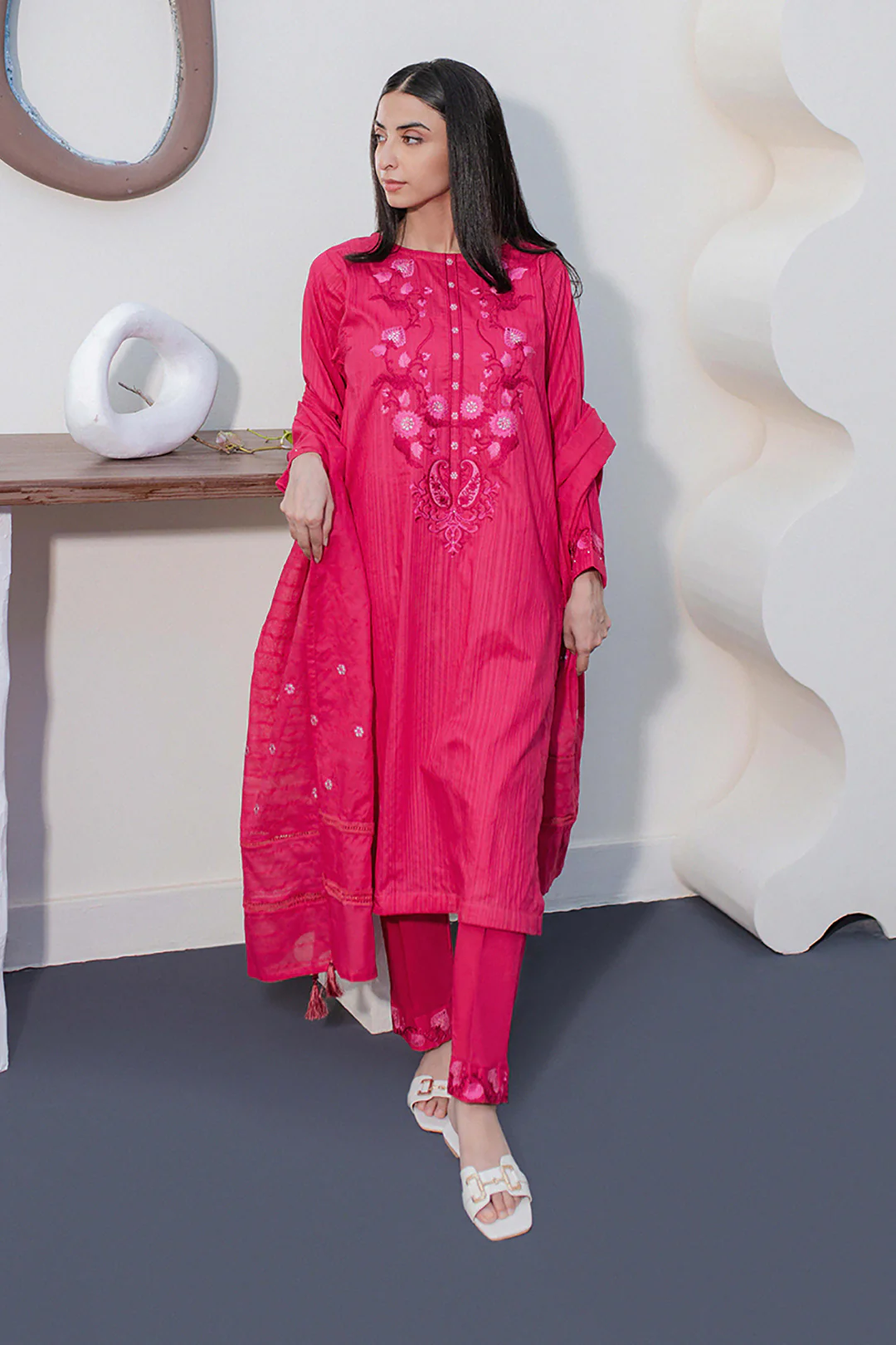 Embroidered Kurta Dupatta Trouser - 1218 - Image 2