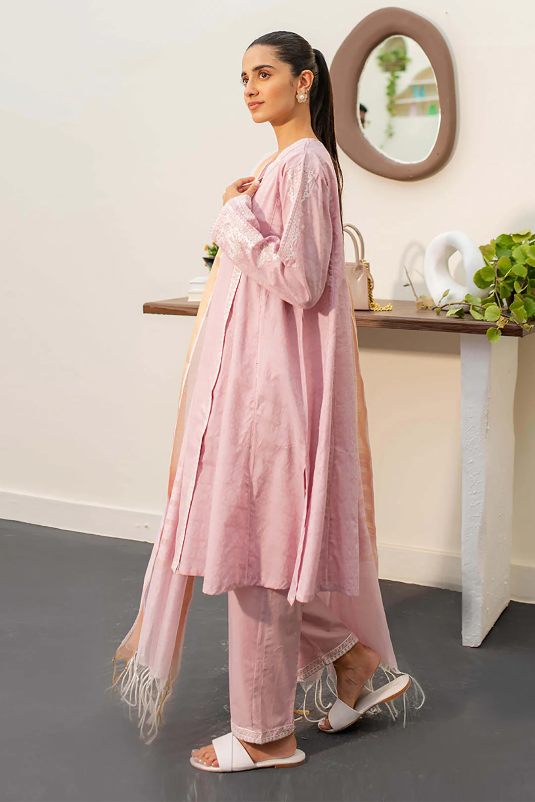Embroidered Kurta Dupatta Trouser - 1252 - Image 3