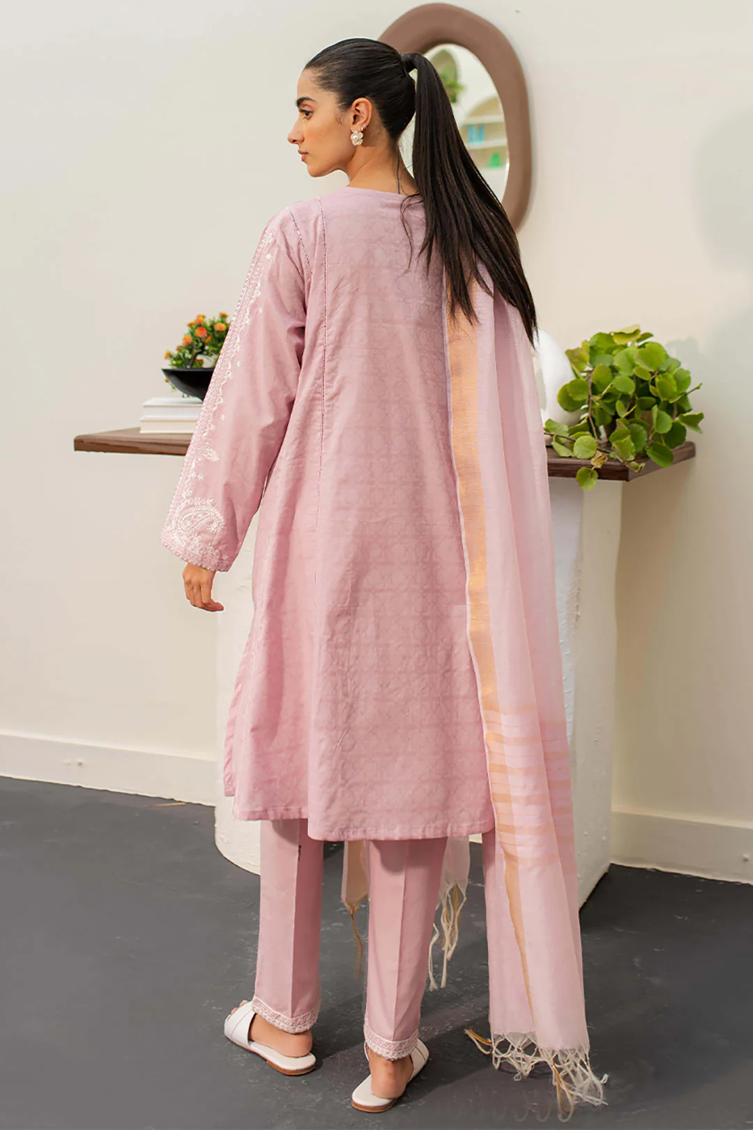 Embroidered Kurta Dupatta Trouser - 1252 - Image 5