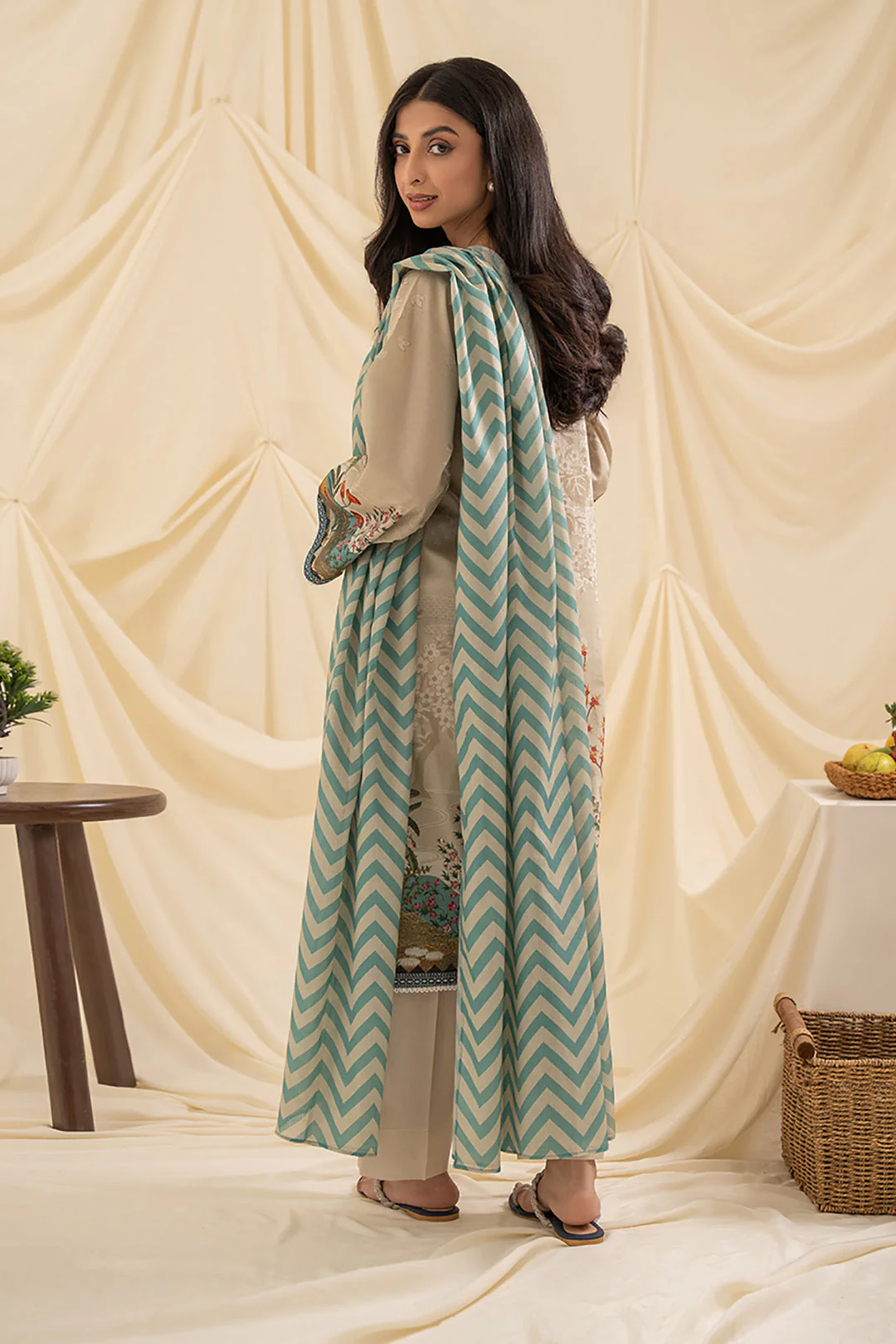 Kurta Dupatta Trouser - 1751 - Image 5