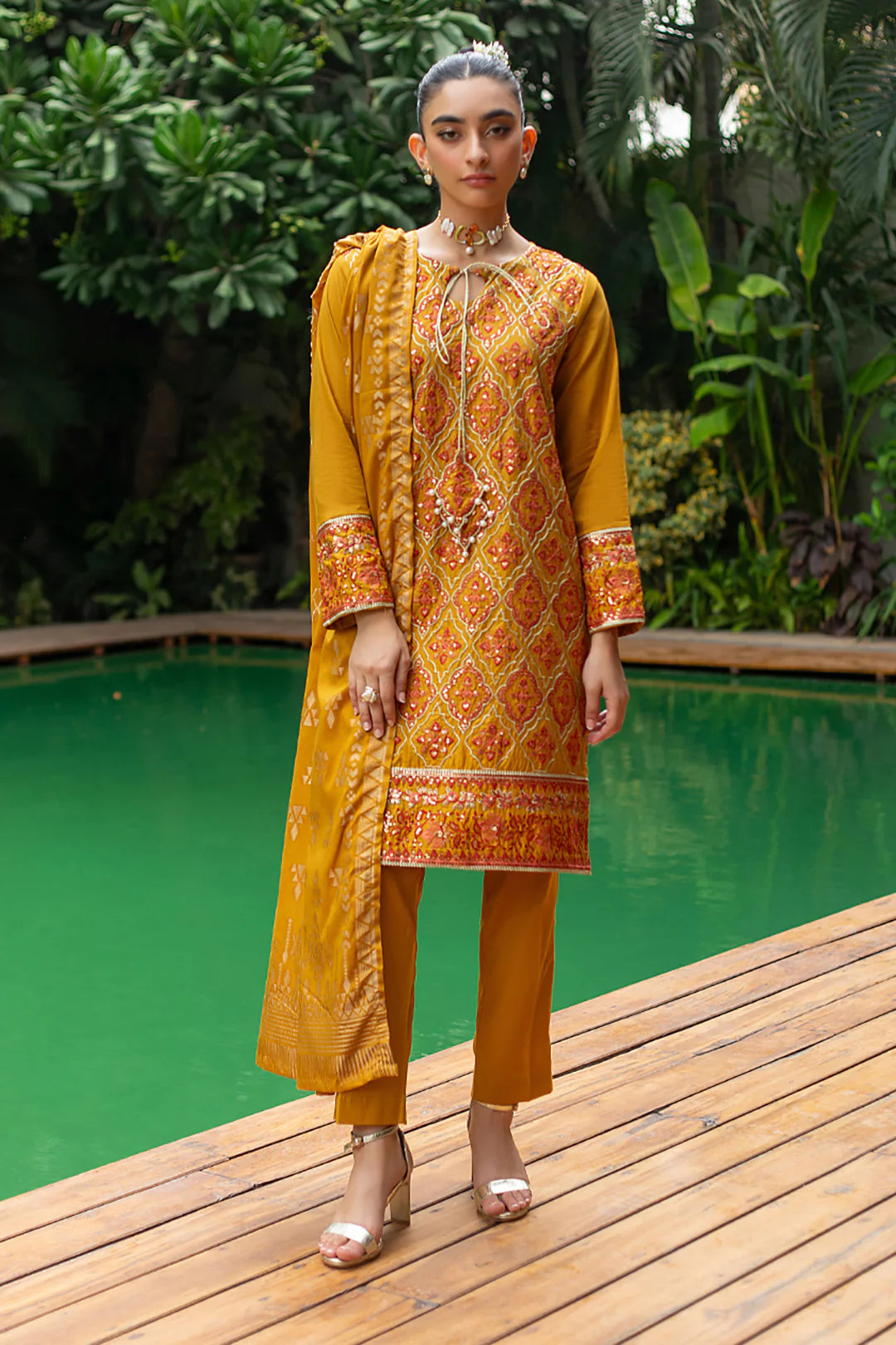 Embroidered Kurta Dupatta Trouser - 3253 - Image 3