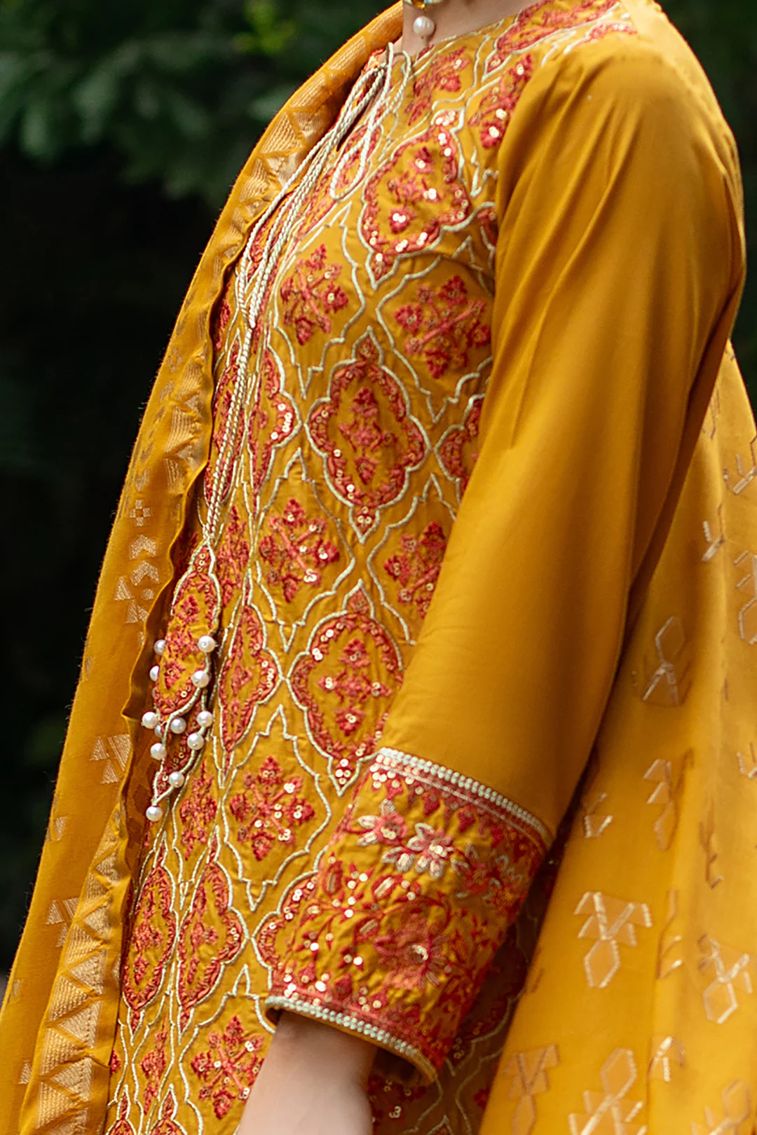 Embroidered Kurta Dupatta Trouser - 3253 - Image 4