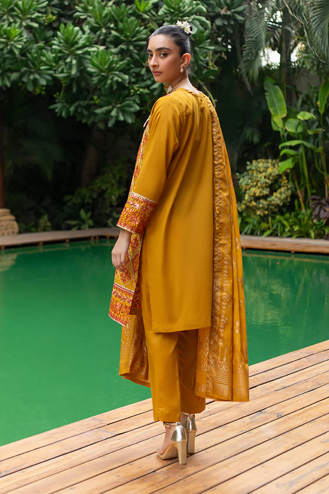 Embroidered Kurta Dupatta Trouser - 3253 - Image 7
