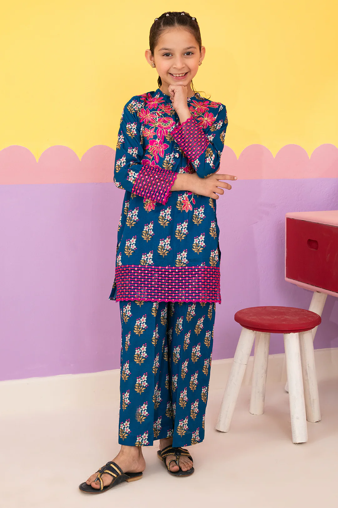 Embroidered Kurta Dupatta Trouser - 3672 - Image 3