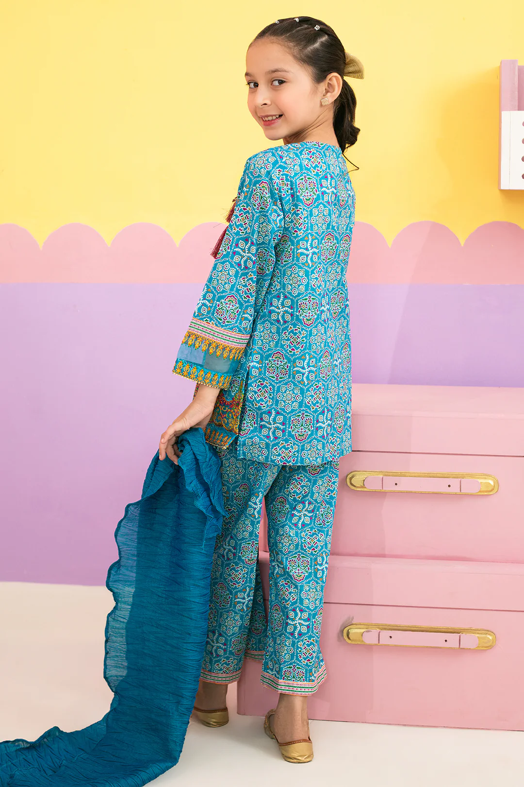 Embroidered Kurta Dupatta Trouser - 3691 - Image 5