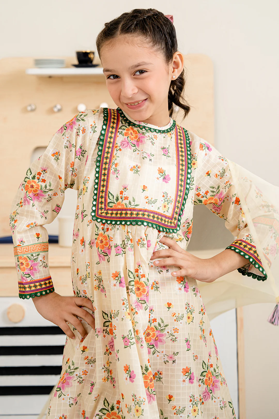 Kurta Dupatta Trouser - 3199 - Image 7