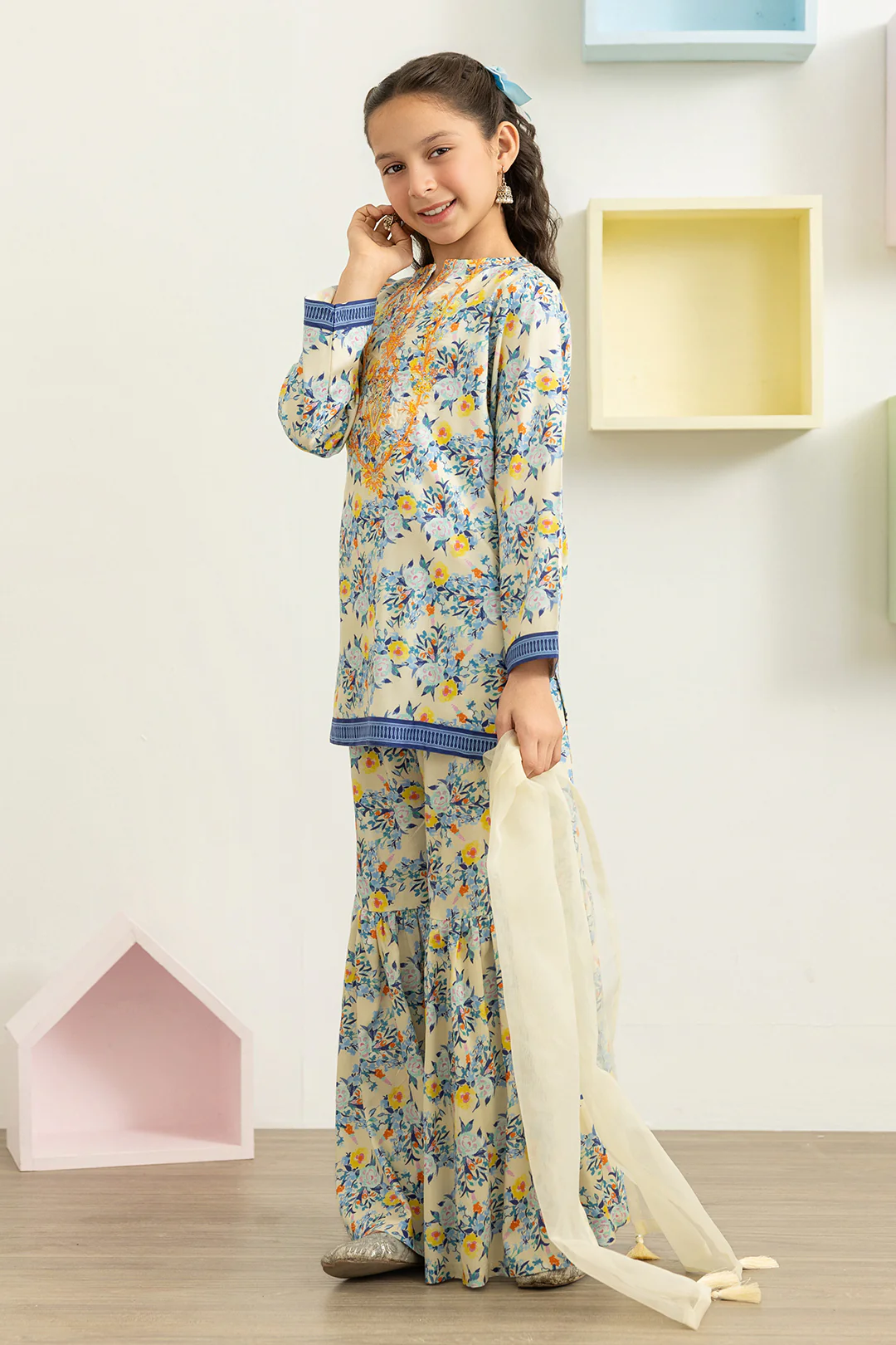 Kurta Dupatta Trouser - 3423 - Image 8