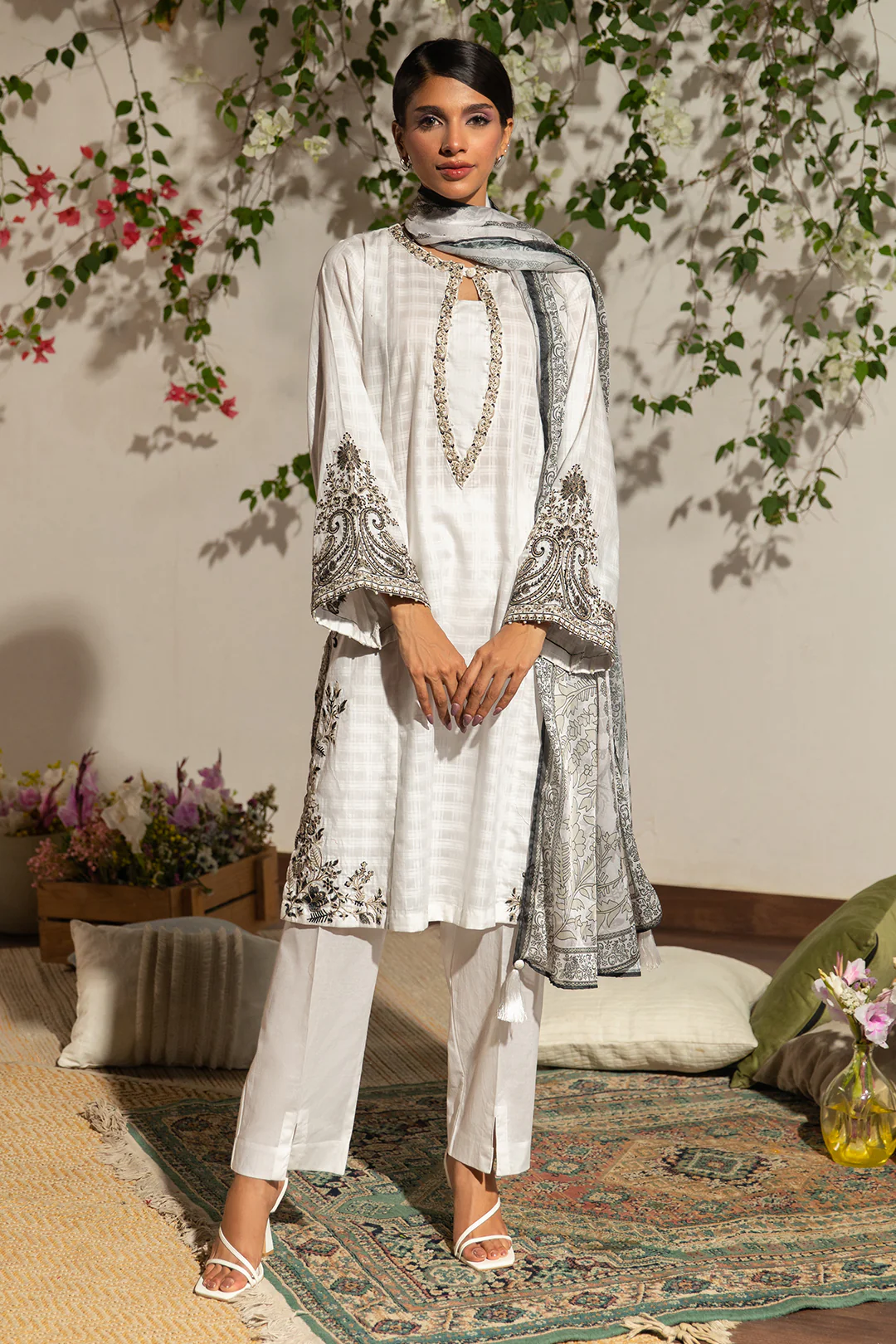 Embroidered Kurta Dupatta Trouser - 1266 - Image 3