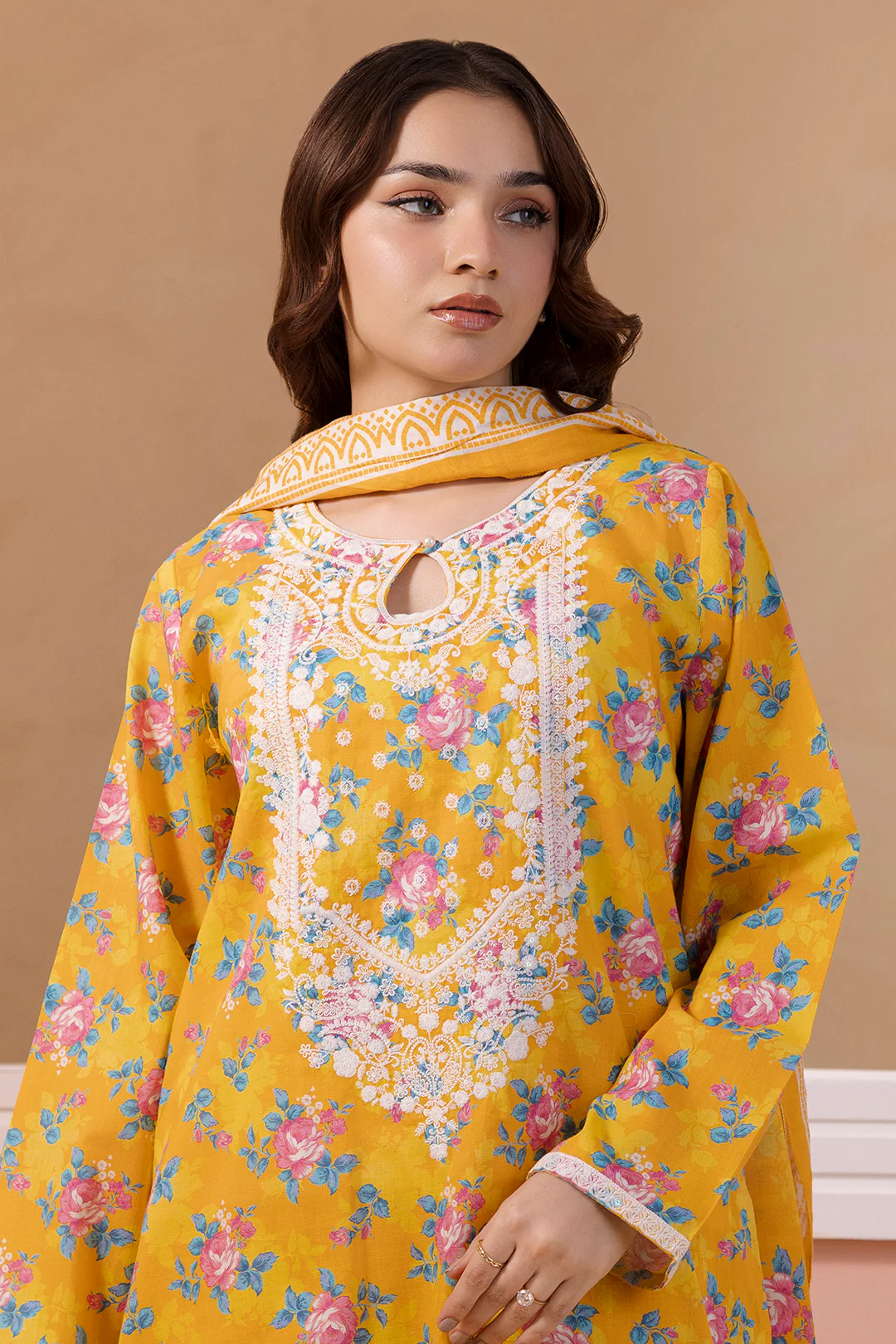 Embroidered Kurta Dupatta Trouser - 2807 - Image 2