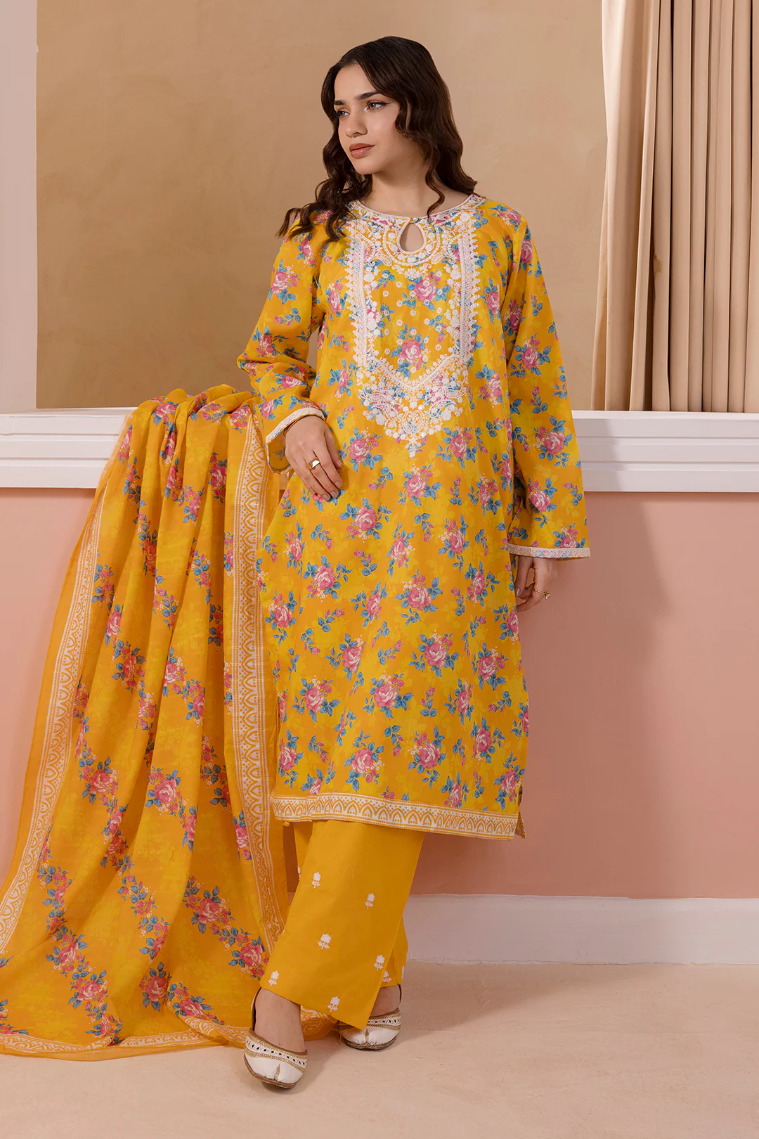 Embroidered Kurta Dupatta Trouser - 2807 - Image 5