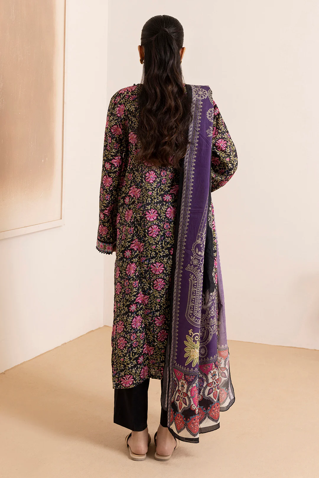 Kurta Dupatta Trouser - 3222 - Image 8