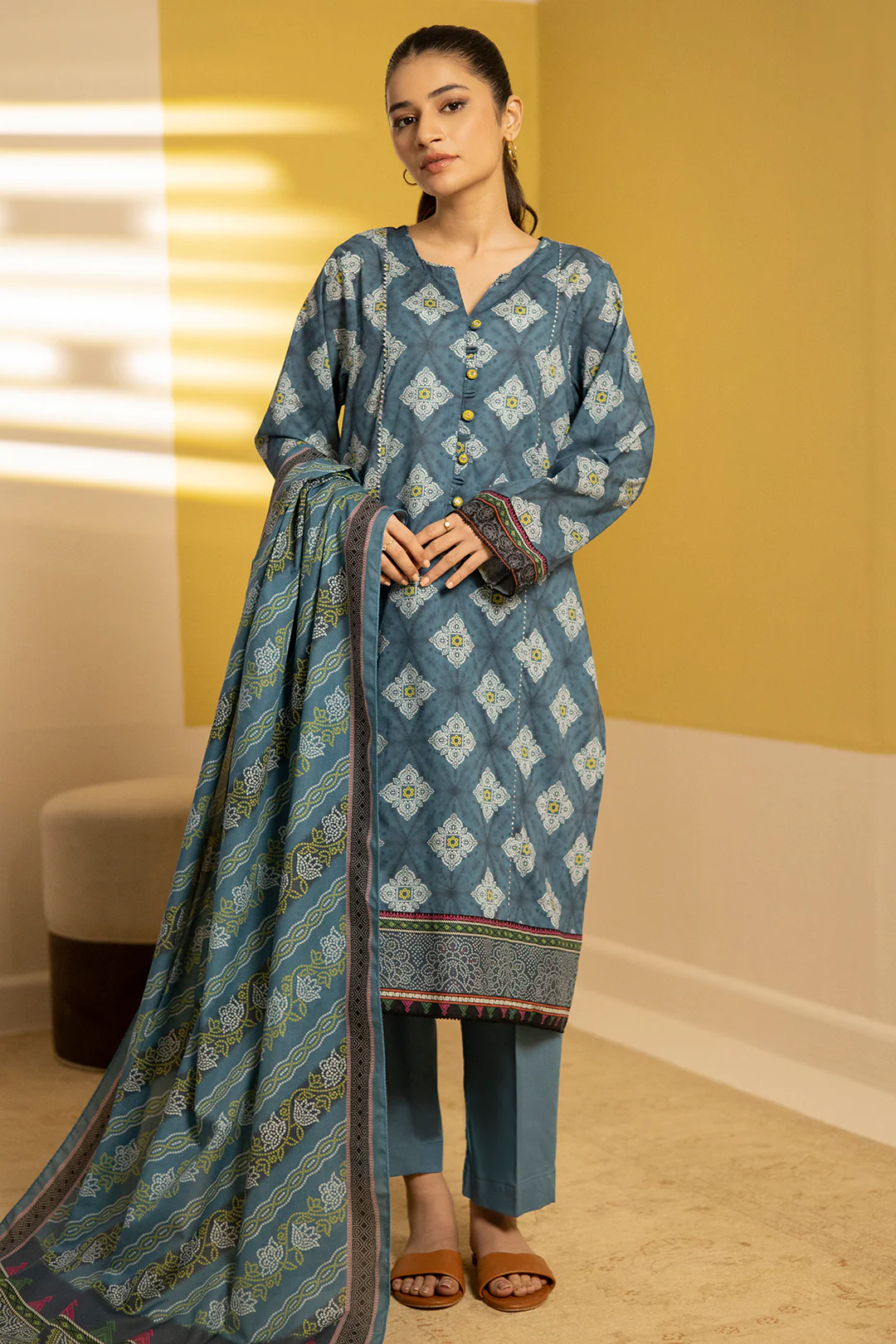 Kurta Dupatta Trouser - 3244