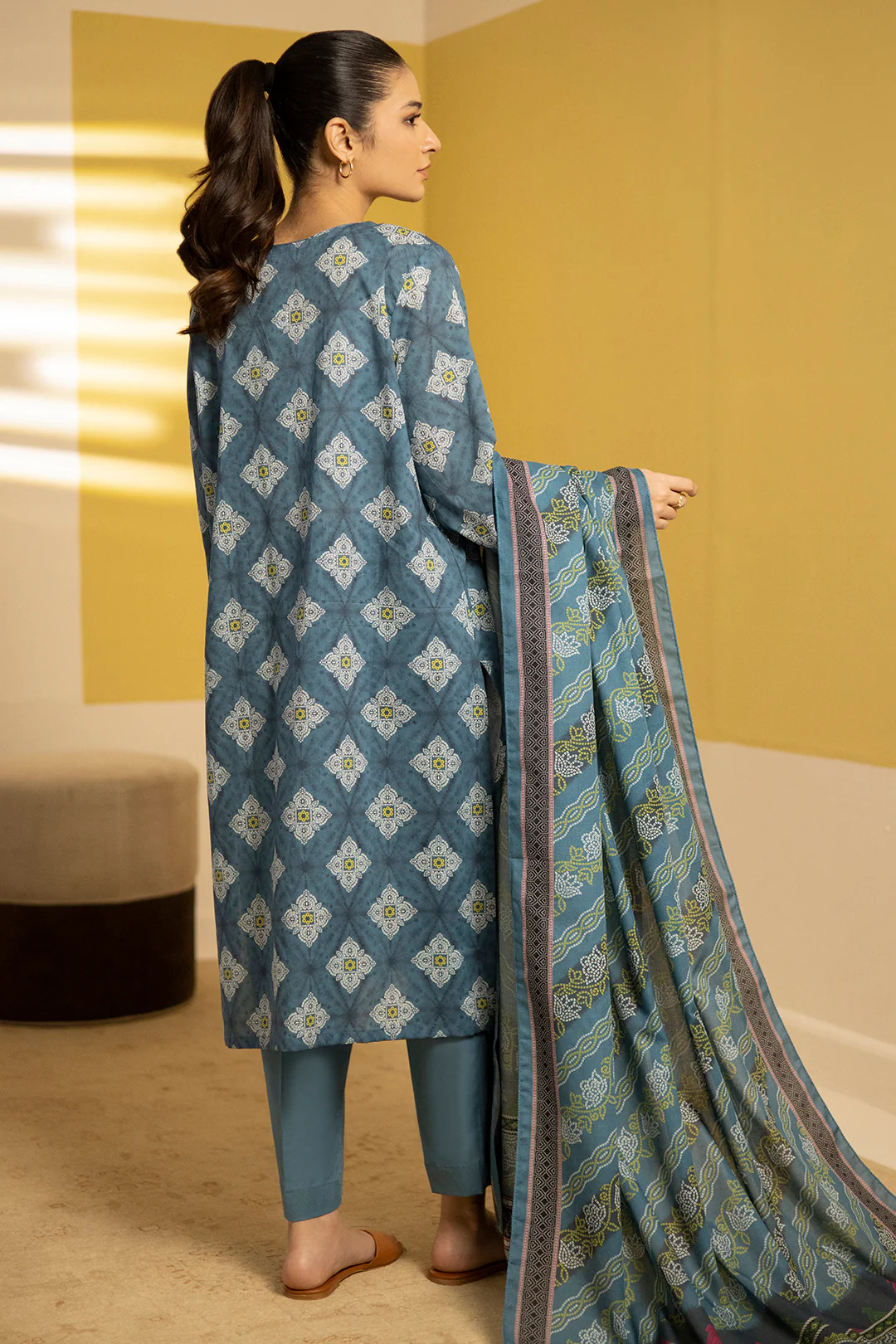 Kurta Dupatta Trouser - 3244 - Image 7