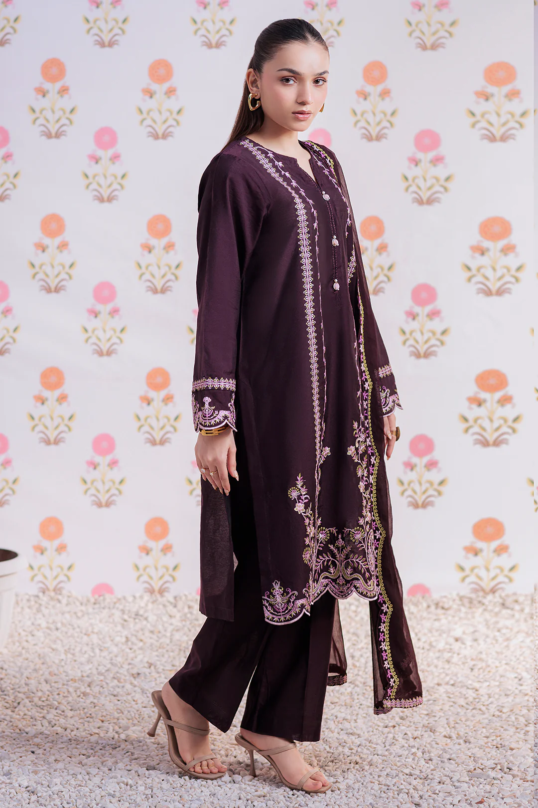 Embroidered Kurta Dupatta Trouser - 3343 - Image 3