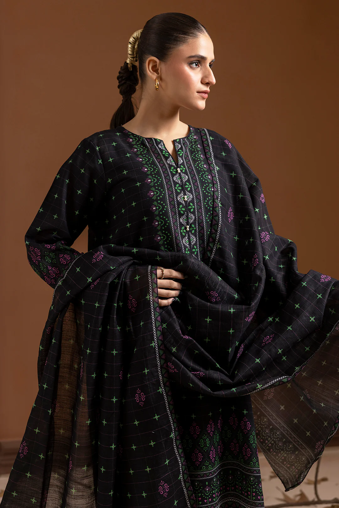 Kurta Dupatta Trouser - 2632 - Image 5