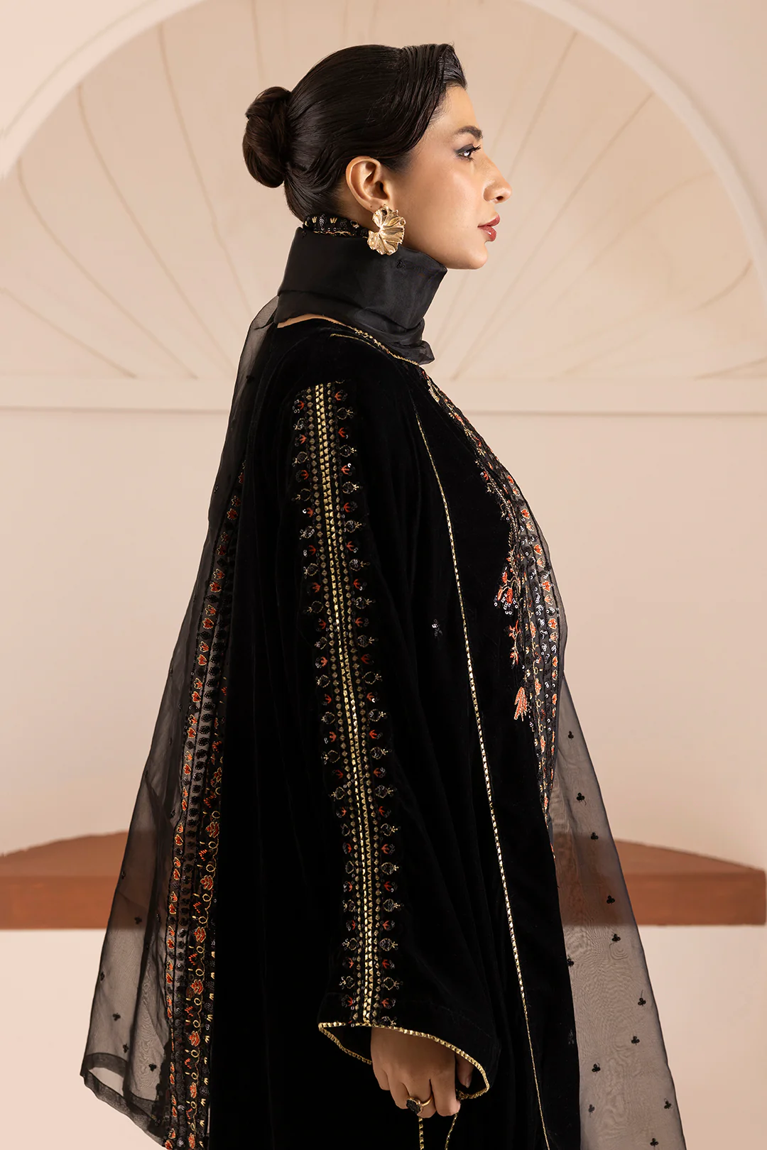 Embroidered Kurta Dupatta Trouser - 0731 - Image 3