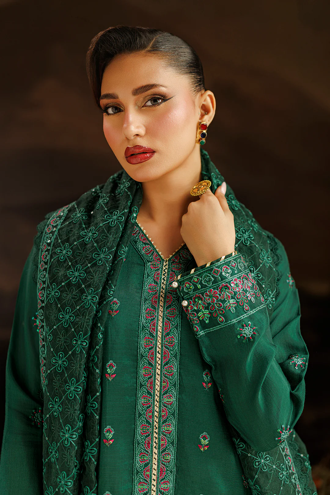Embroidered Kurta Dupatta Trouser - 2735 - Image 10
