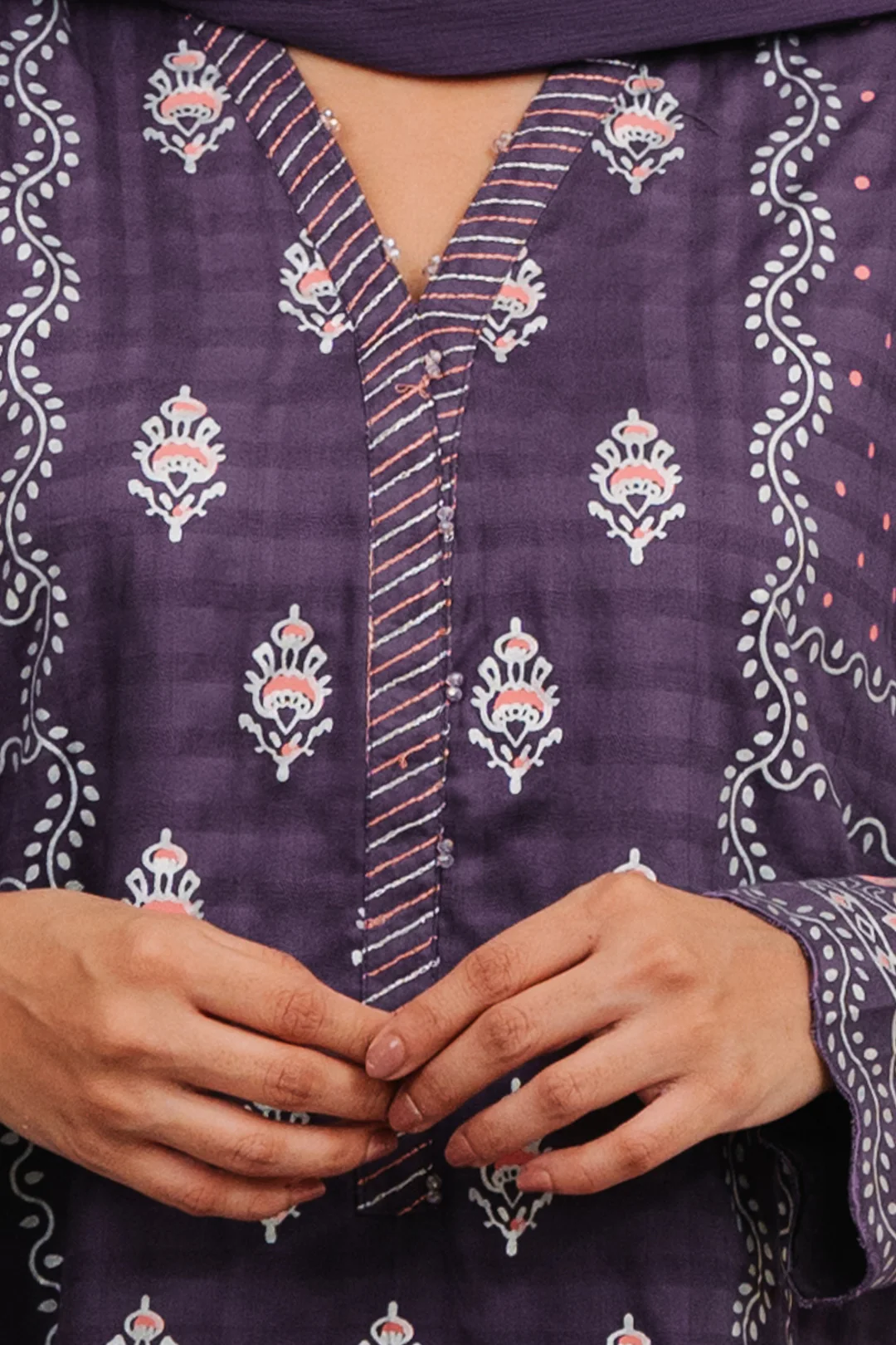 Kurta Dupatta Trouser - 1102 - Image 4
