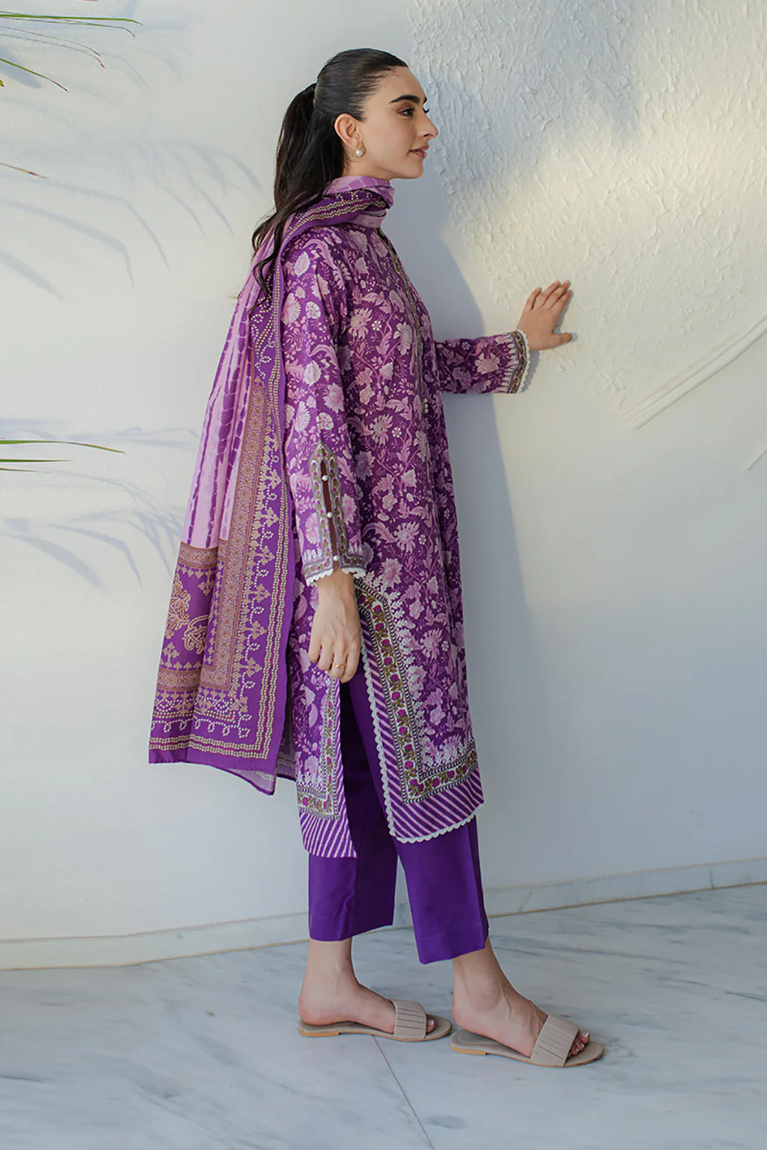 Kurta Dupatta Trouser - 1744 - Image 3