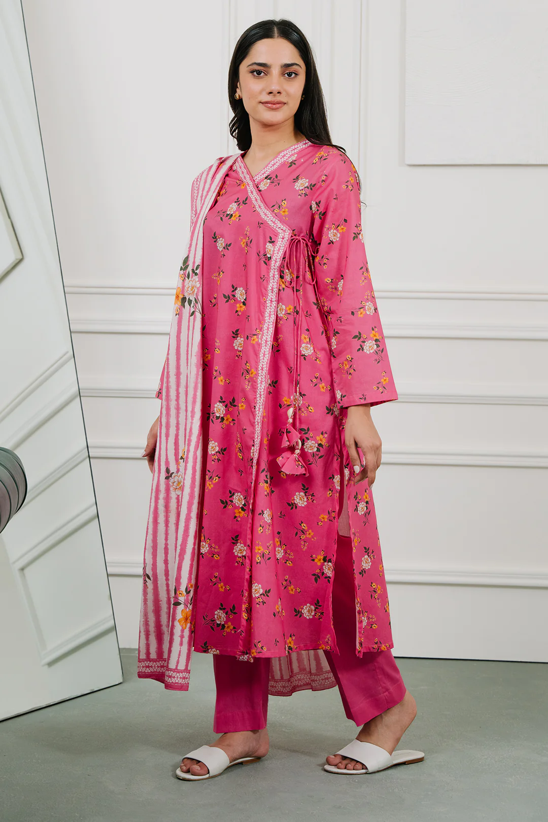 Kurta Dupatta Trouser - 1749 - Image 2