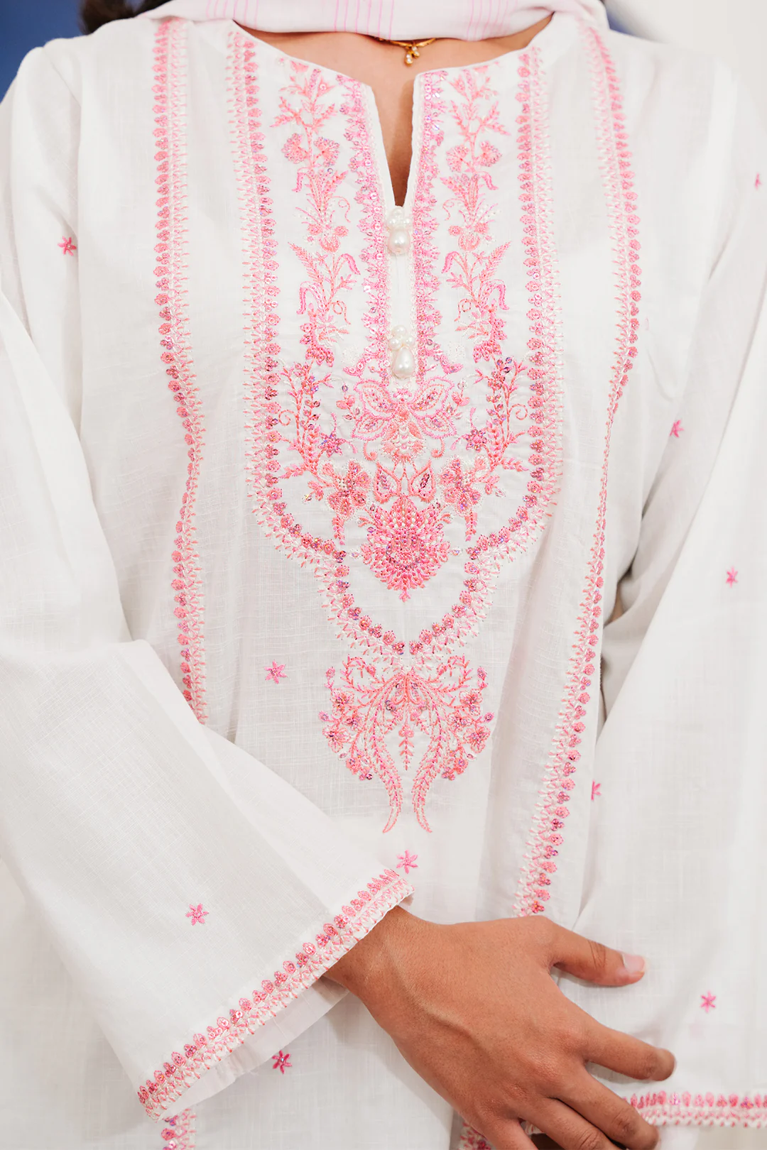 Embroidered Kurta Dupatta Trouser - 1759 - Image 4