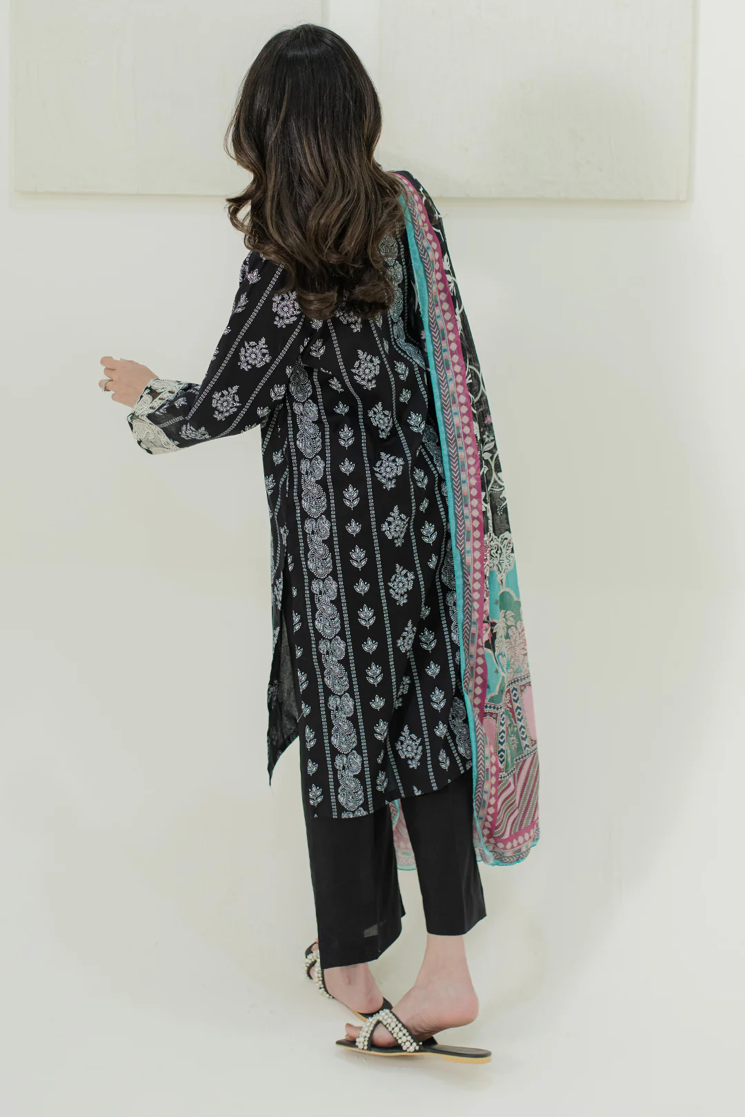 Embroidered Kurta Dupatta Trouser - 1764 - Image 6