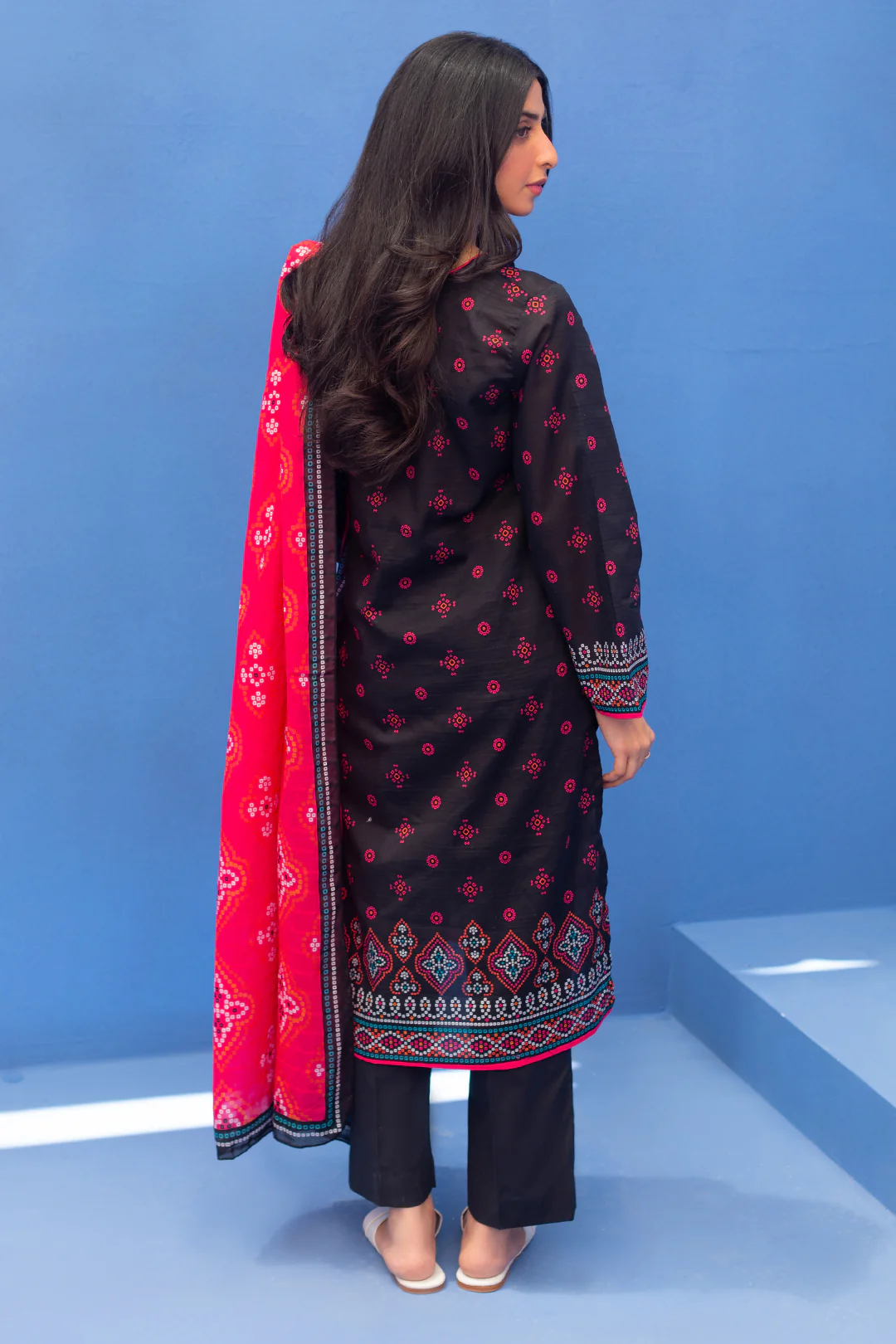 Kurta Dupatta Trouser - 1950 - Image 5