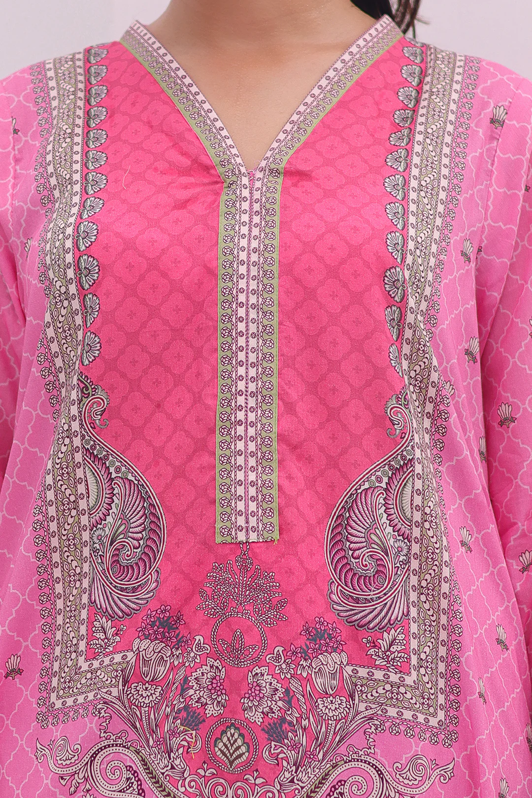 Kurta Dupatta Trouser - 2106 - Image 4